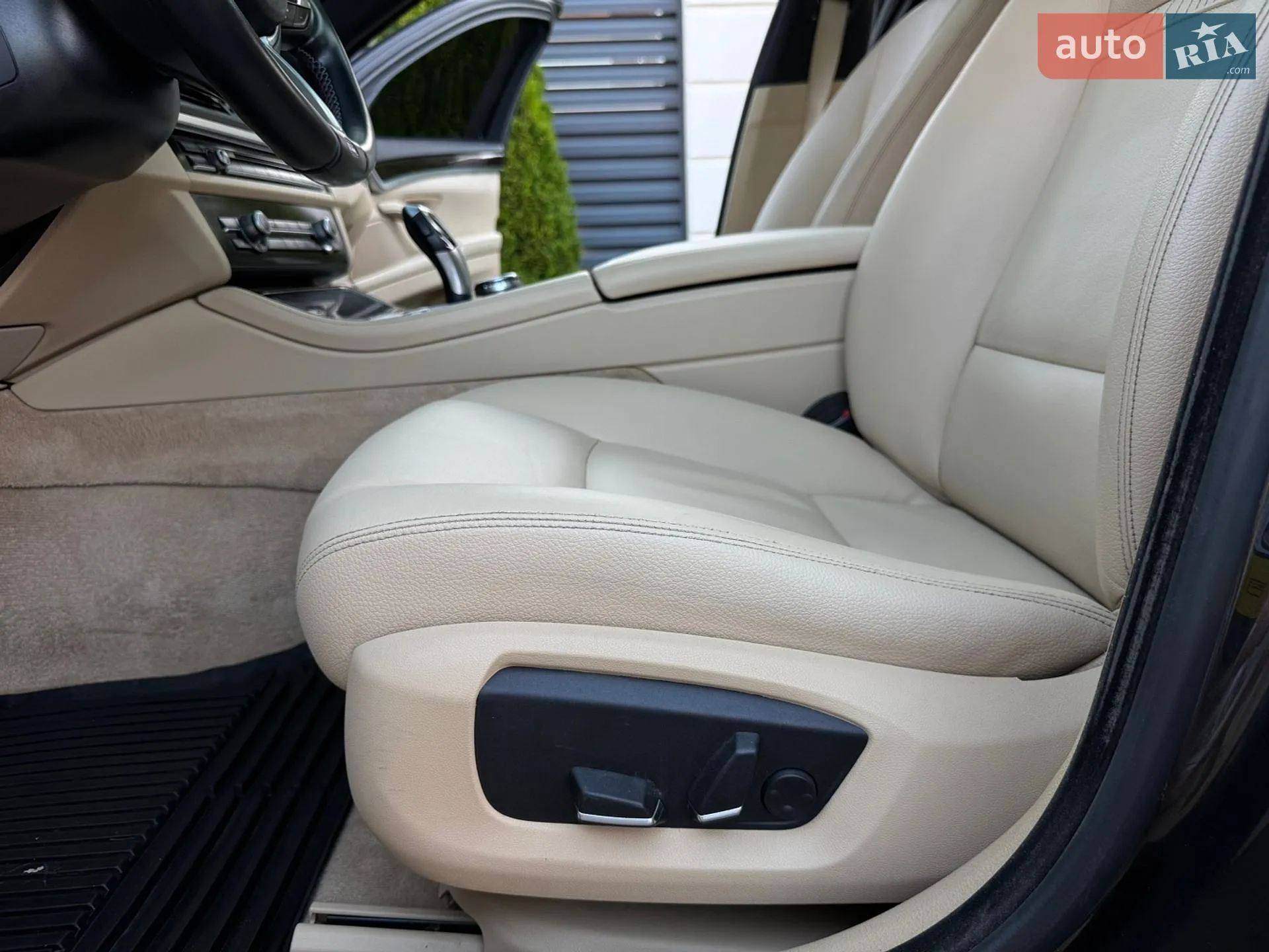 2013 BMW 5er - мініатюра 47