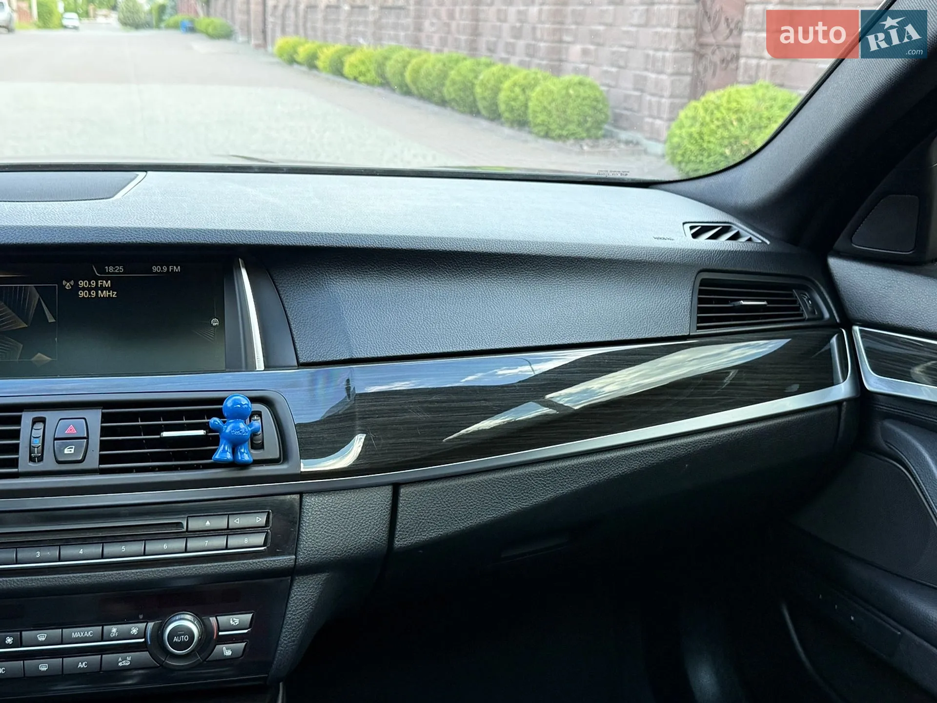 2013 BMW 5er - мініатюра 65