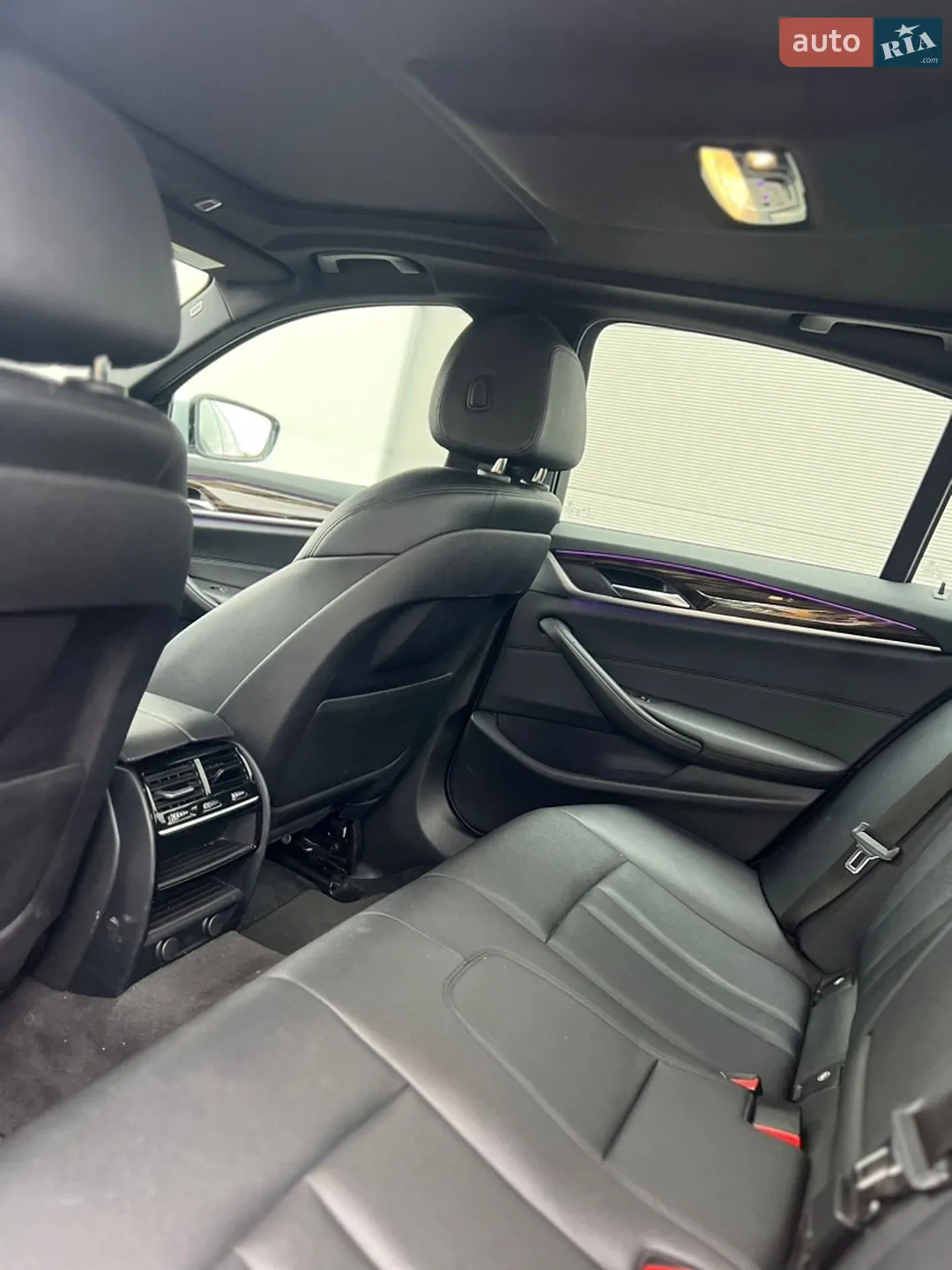 2018 BMW 5er - мініатюра 16