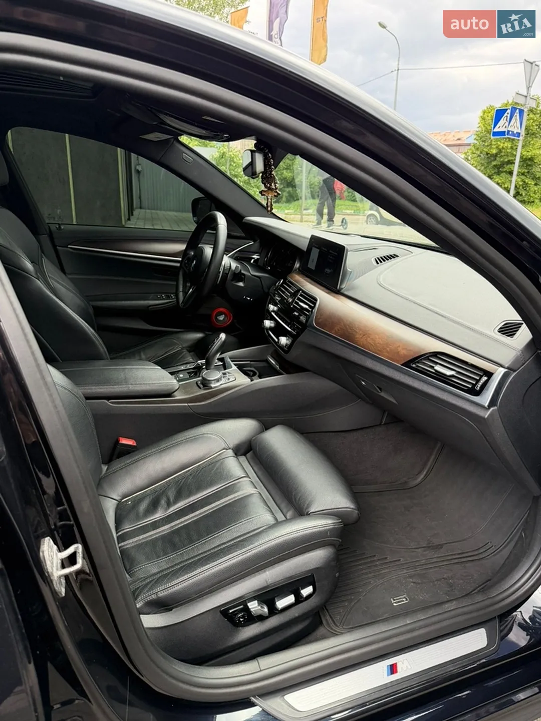 2017 BMW 5er - мініатюра 11