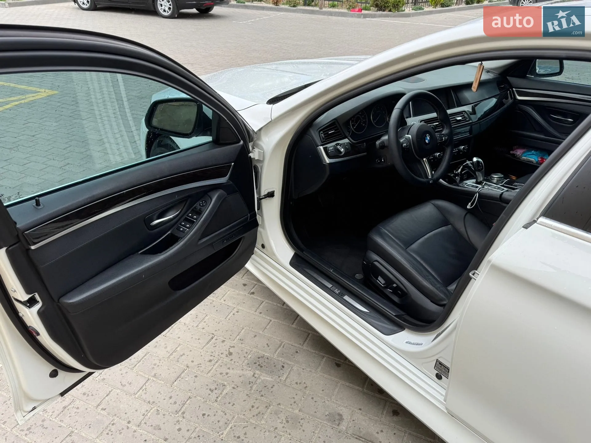 2014 BMW 5er - мініатюра 14