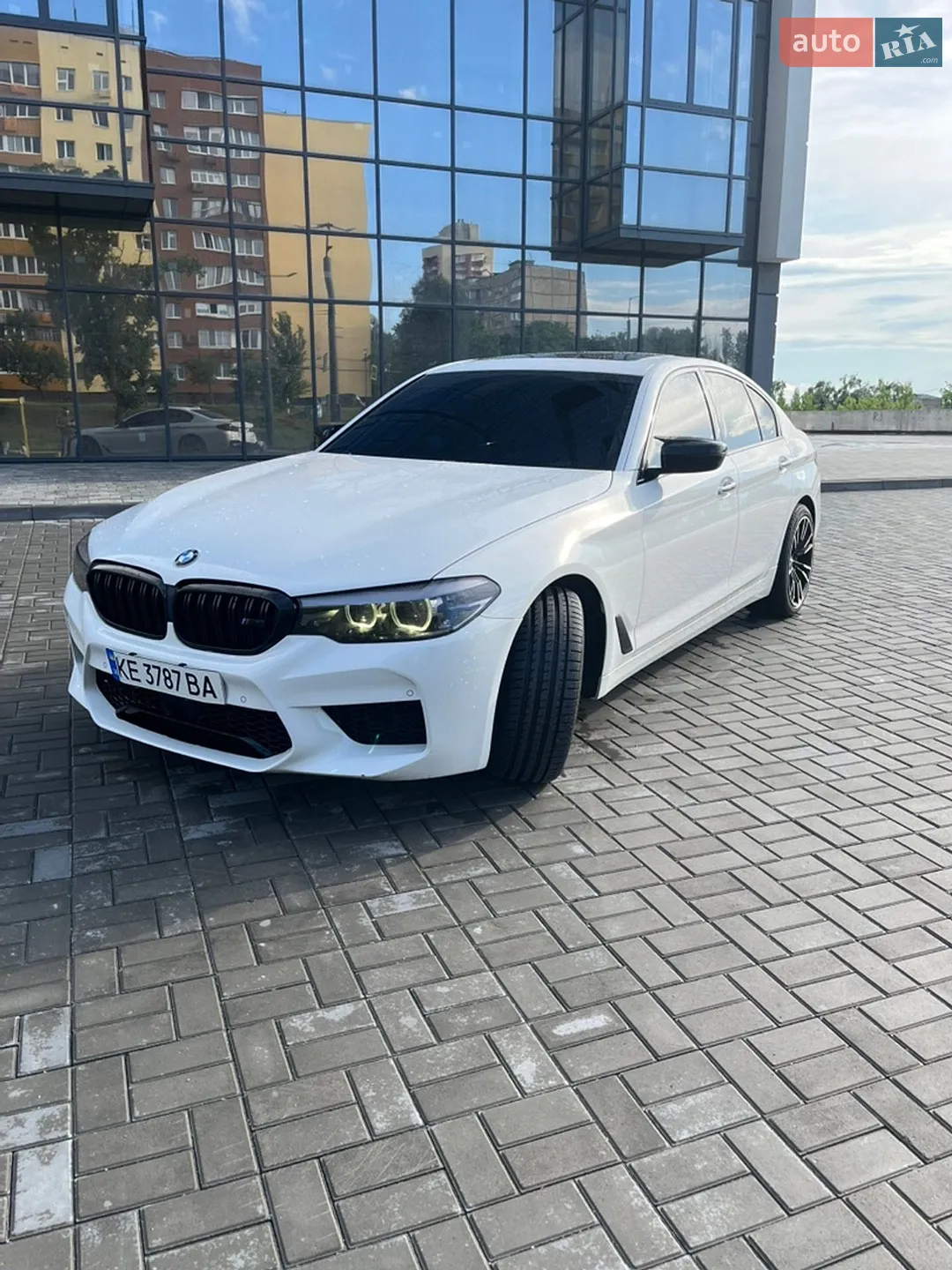 2017 BMW 5er - фото 1