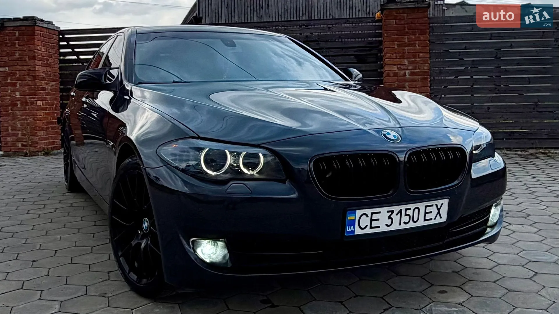 2010 BMW 5er - мініатюра 2