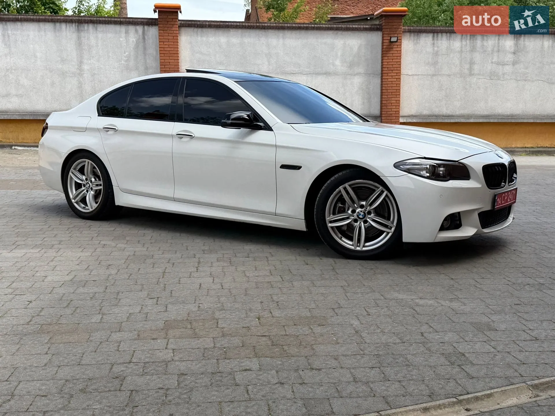 2016 BMW 5er - мініатюра 4