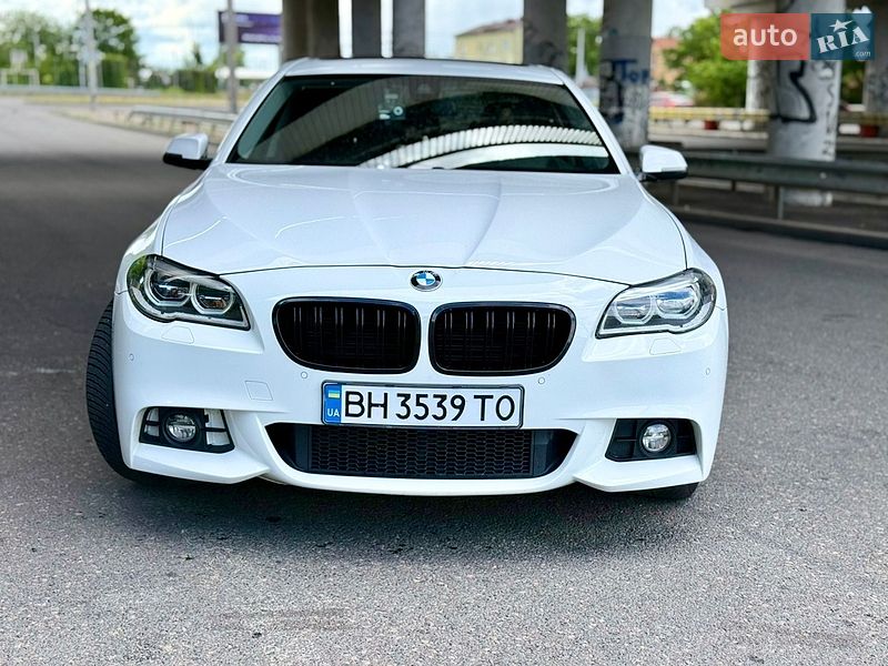 Седан BMW 5 Series 2015 в Одессе