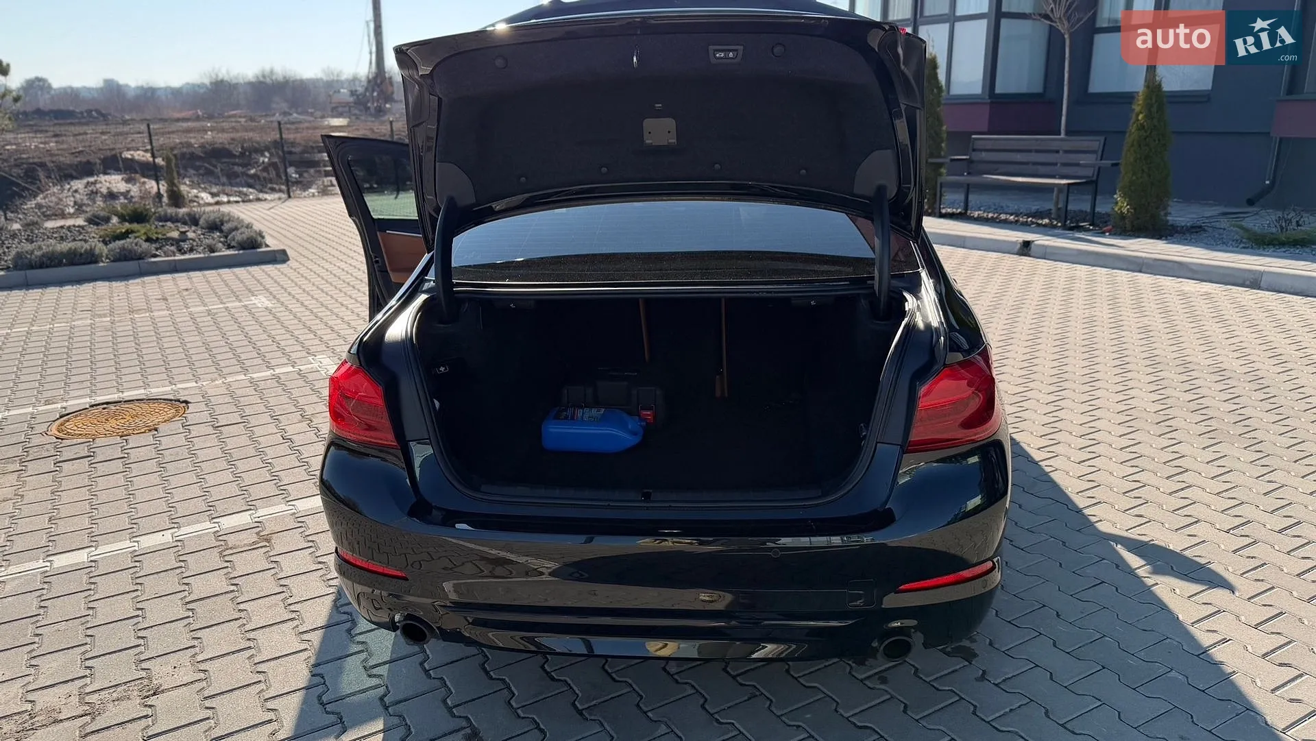 2016 BMW 5er - мініатюра 12