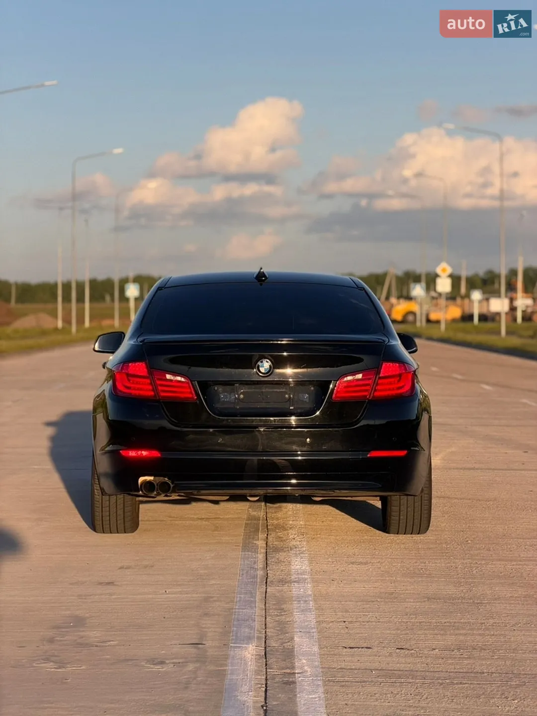 2011 BMW 5er - мініатюра 11