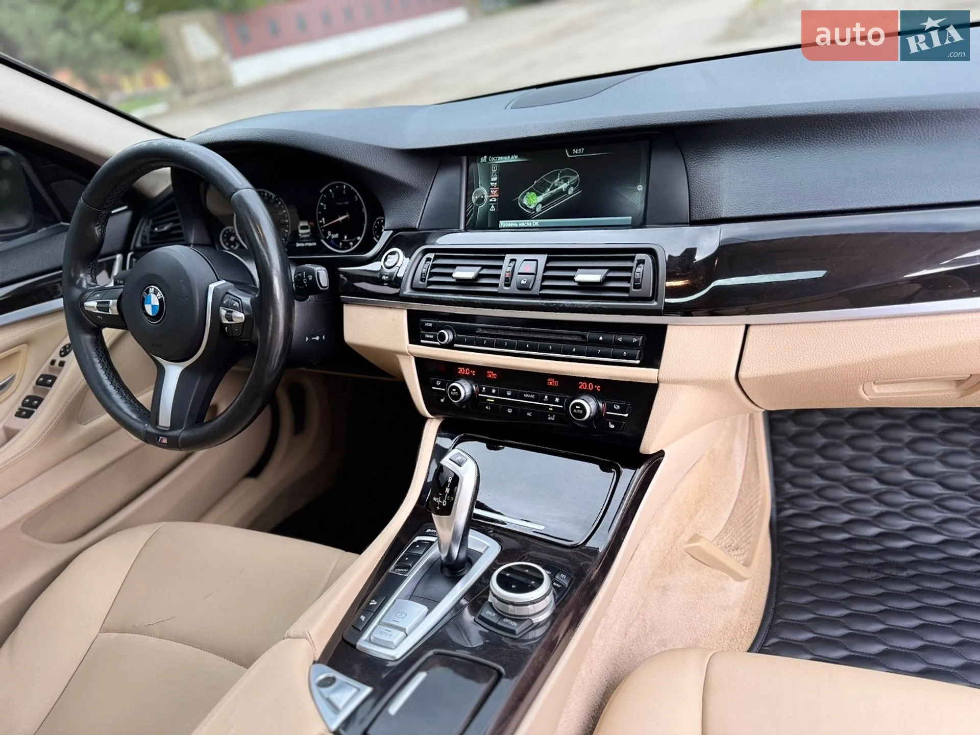 2012 BMW 5er - мініатюра 12