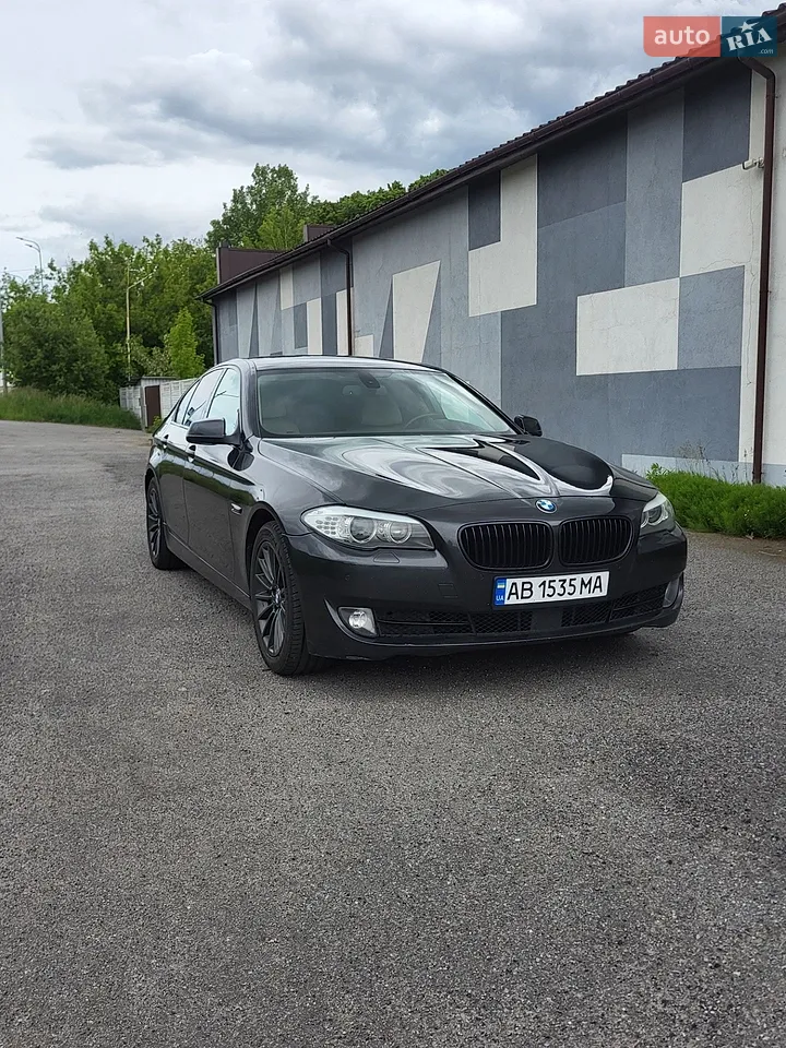 2010 BMW 5er - мініатюра 22
