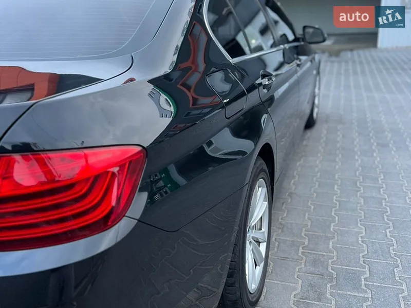 BMW 5 Series 2016 VIN WBA5A7C51GG642390 фото оголошення 15 з 103