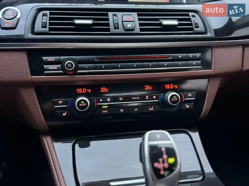 BMW 5 Series 2016 VIN WBA5A7C51GG642390 фото оголошення 34 з 103