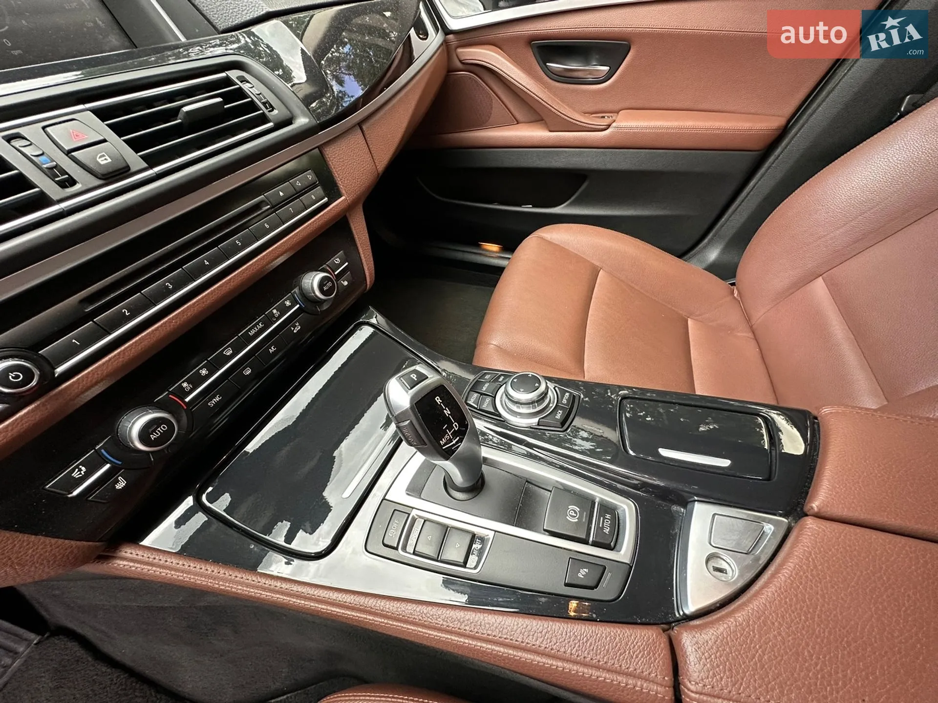 2016 BMW 5er - мініатюра 25
