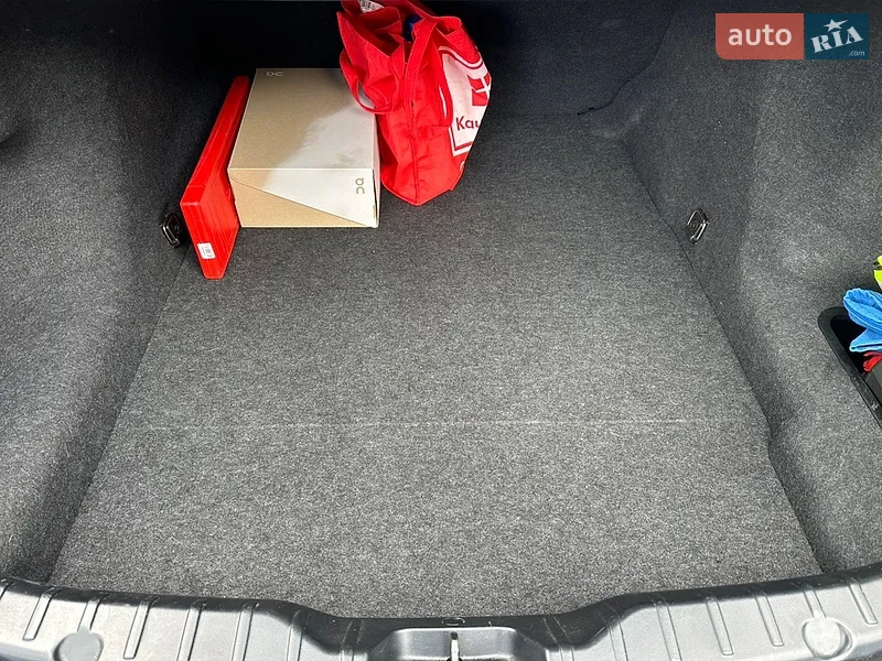 BMW 5 Series 2016 VIN WBA5A31060G369128 фото оголошення 29 з 83