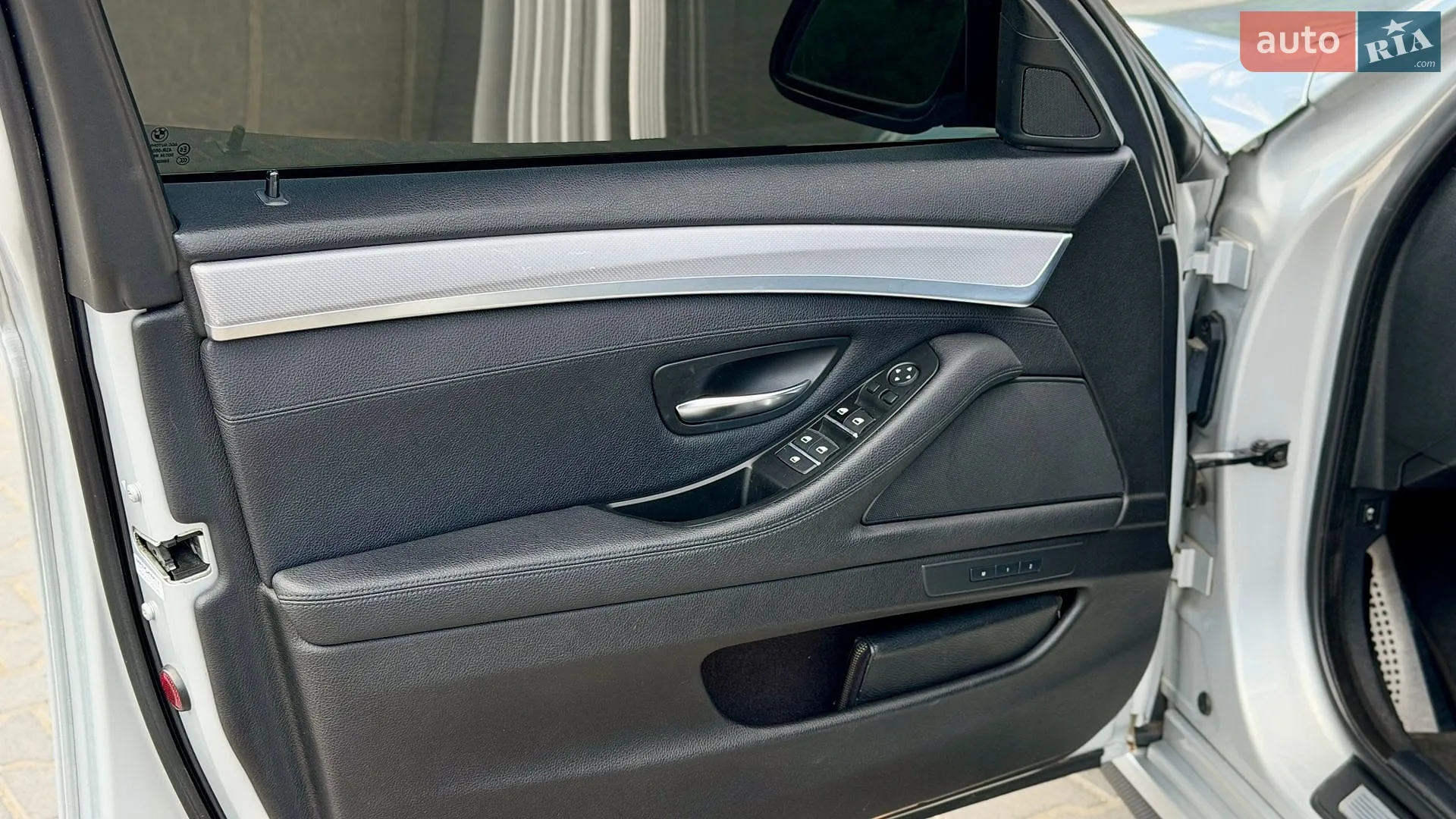 2013 BMW 5er - мініатюра 26
