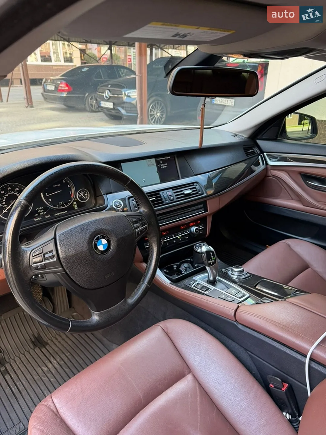 2011 BMW 5er - мініатюра 10