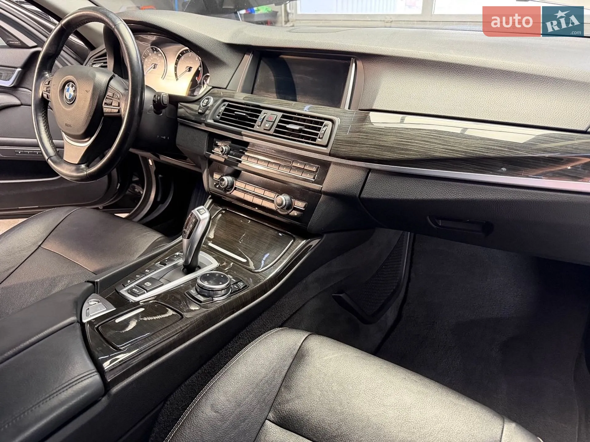 2014 BMW 5er - мініатюра 22