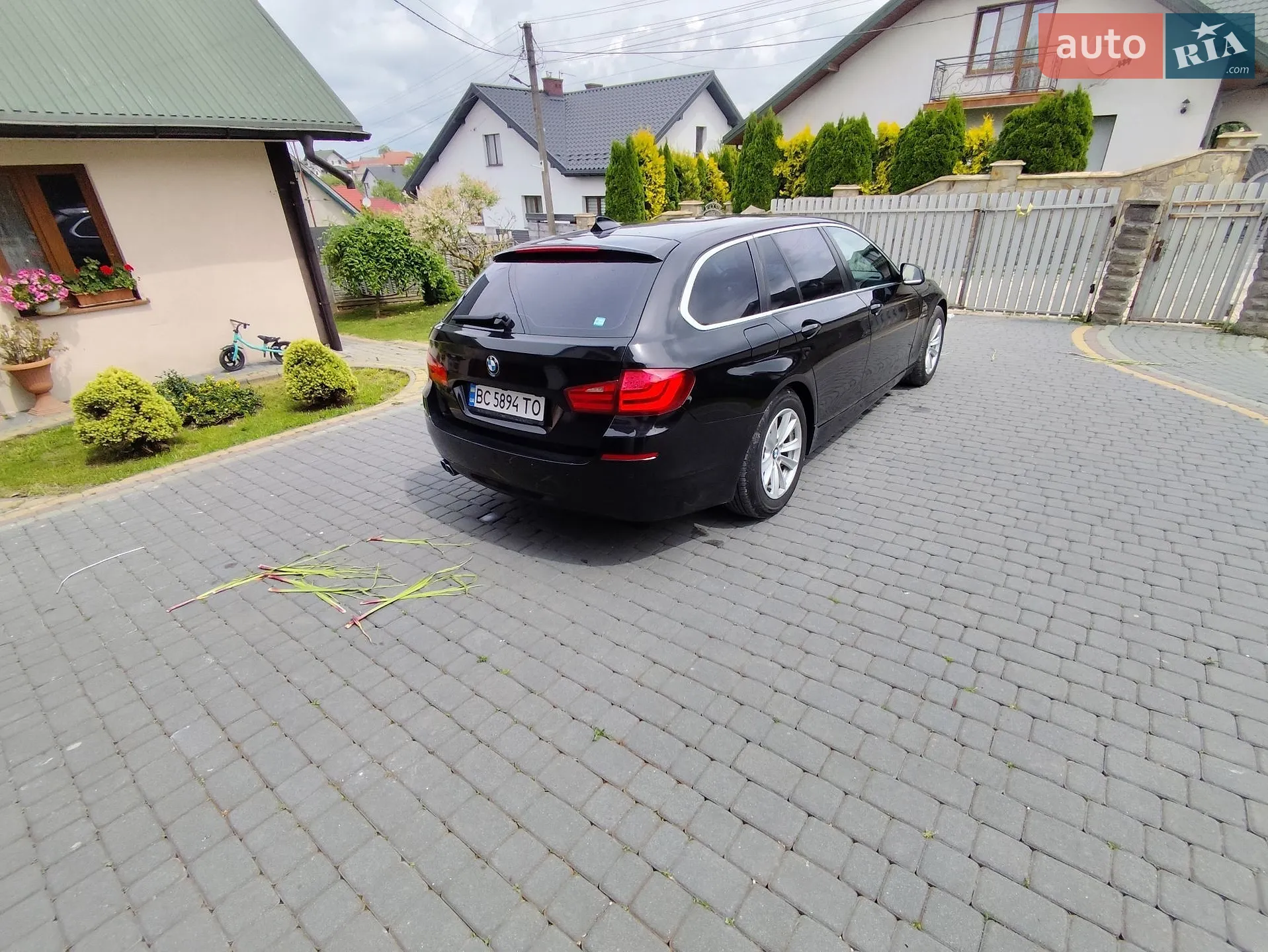 2010 BMW 5er - мініатюра 9