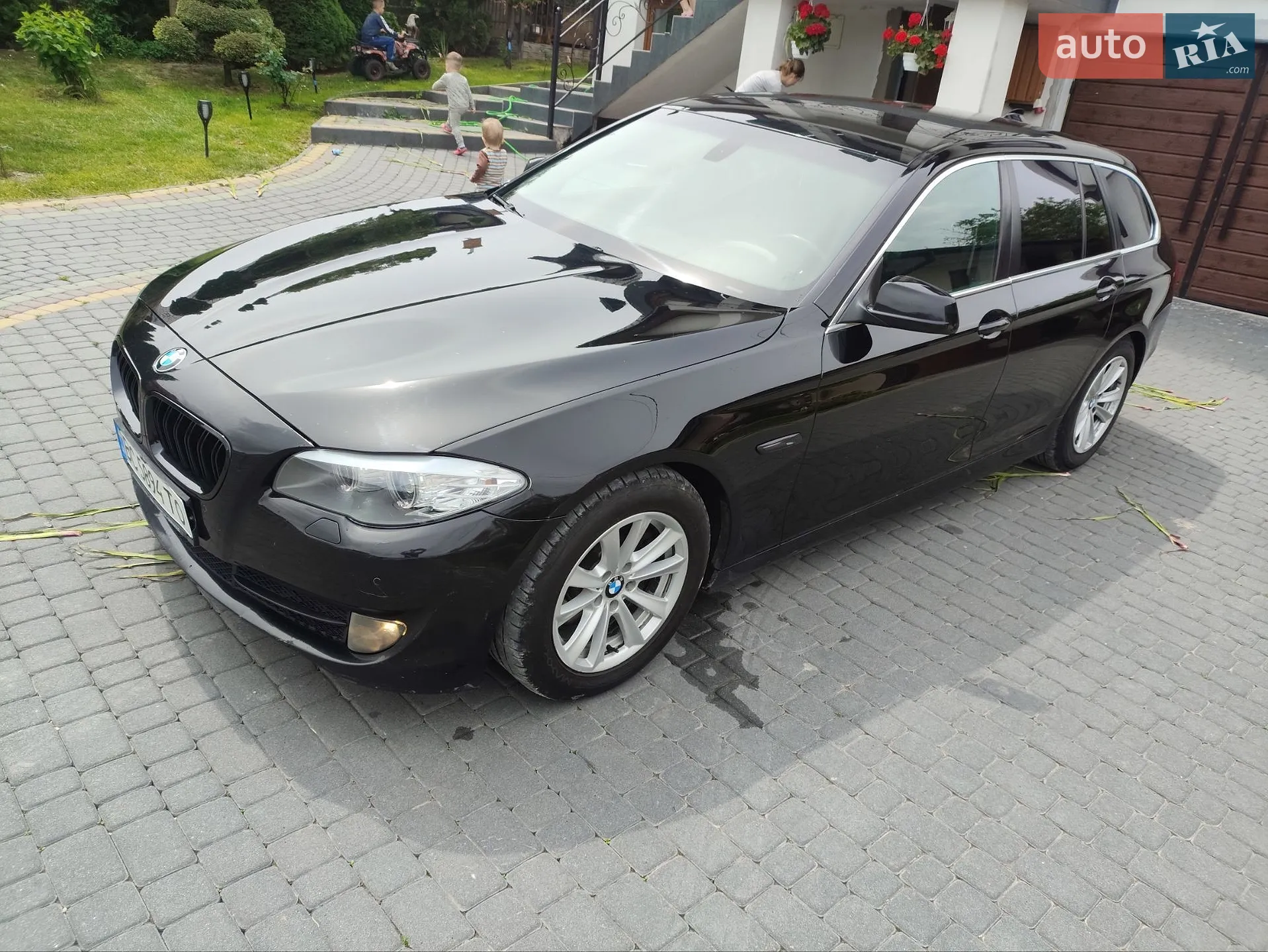 2010 BMW 5er - мініатюра 18