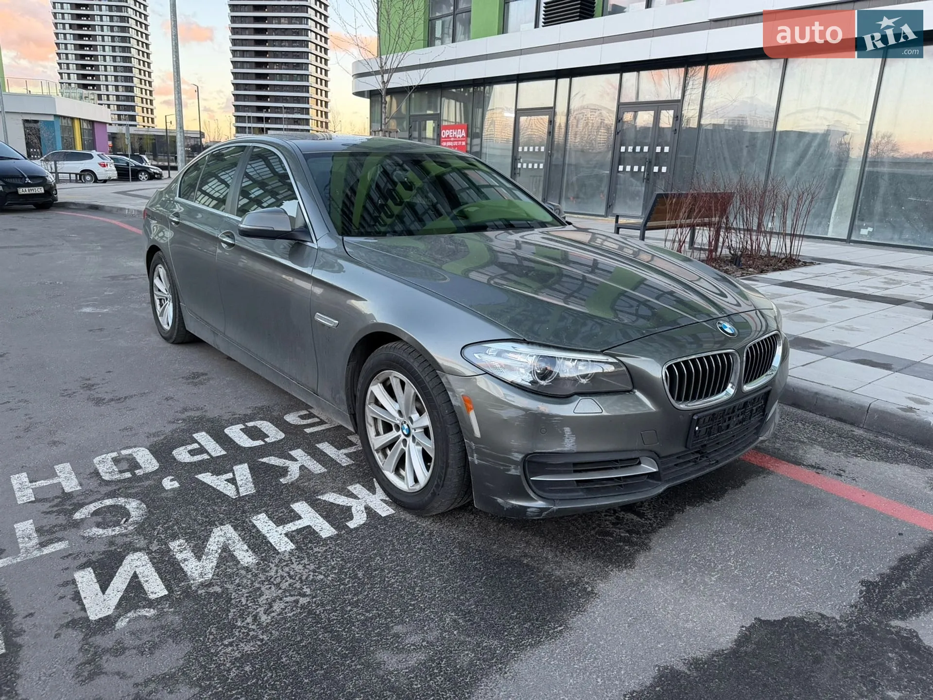 2013 BMW 5er - мініатюра 2