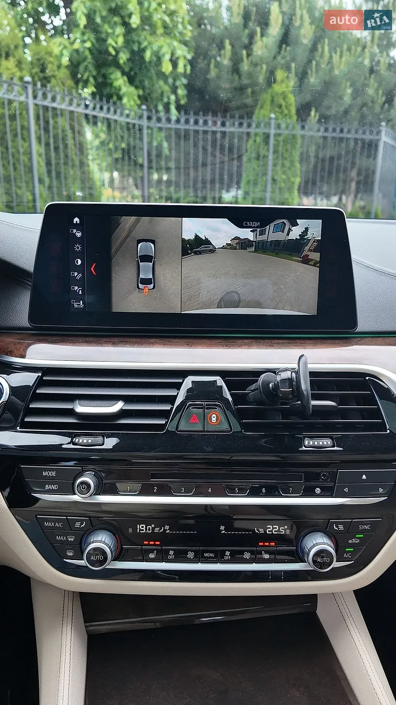 2017 BMW 5er - мініатюра 27