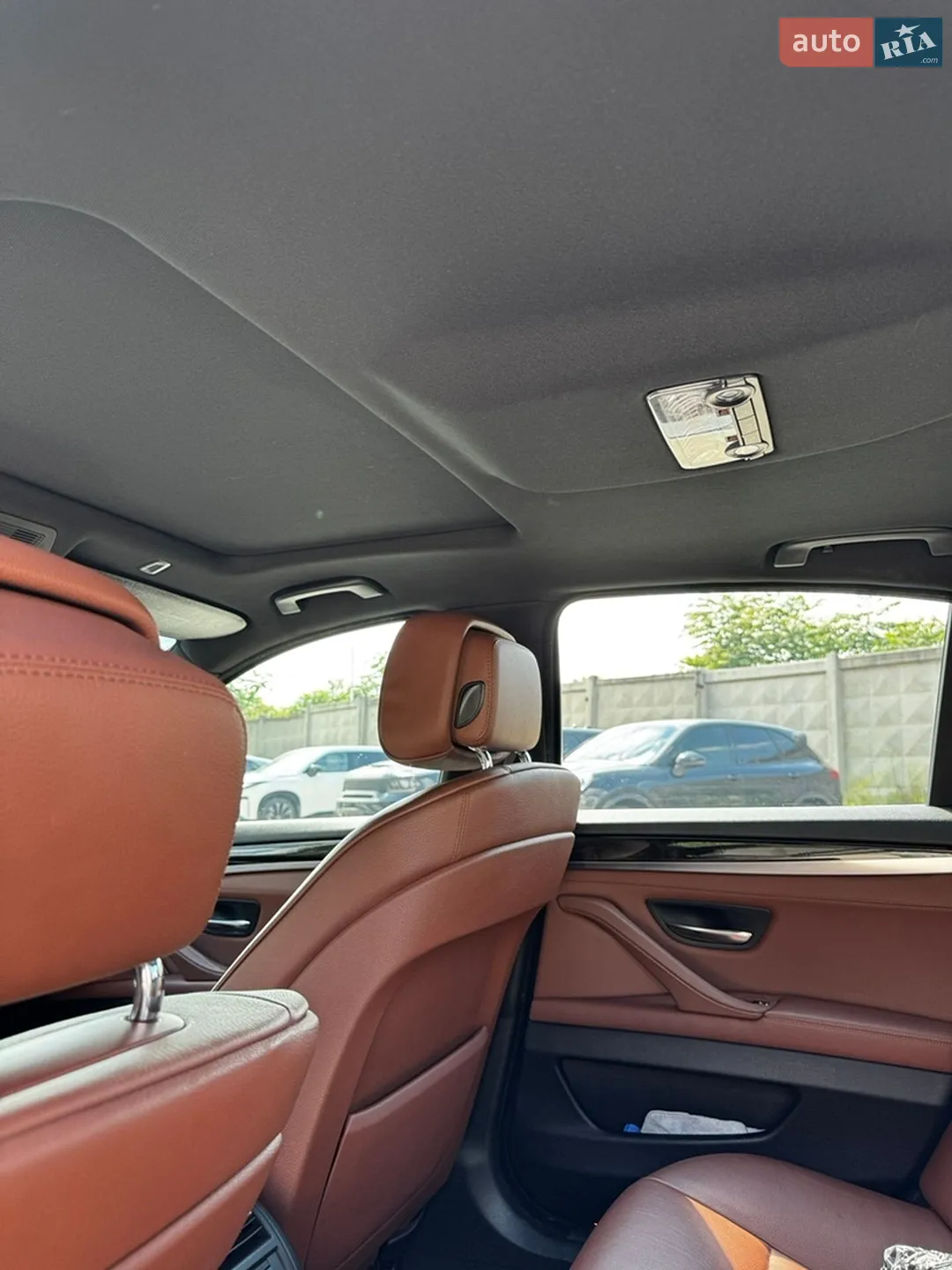 2010 BMW 5er - мініатюра 16
