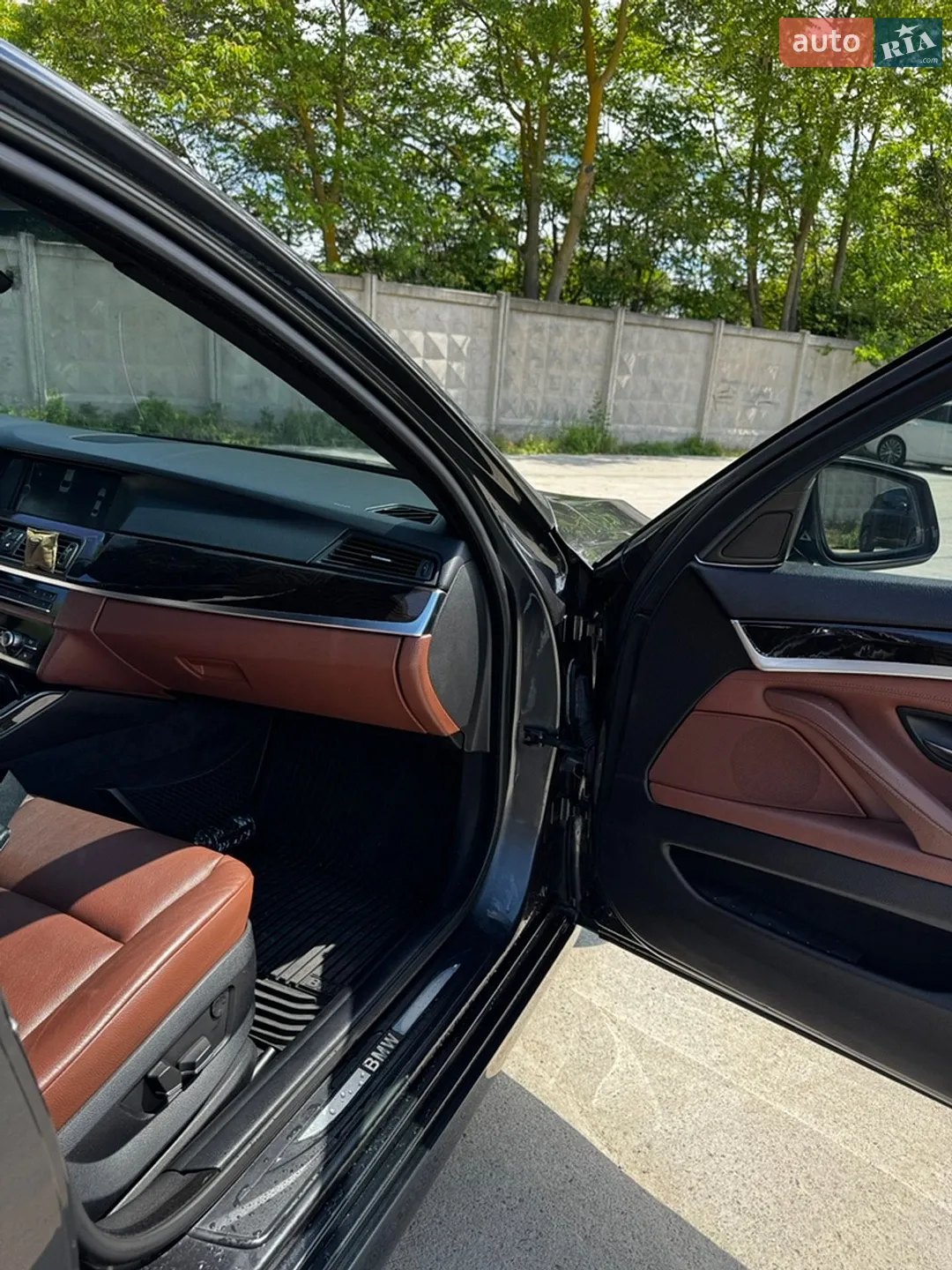 2010 BMW 5er - мініатюра 18