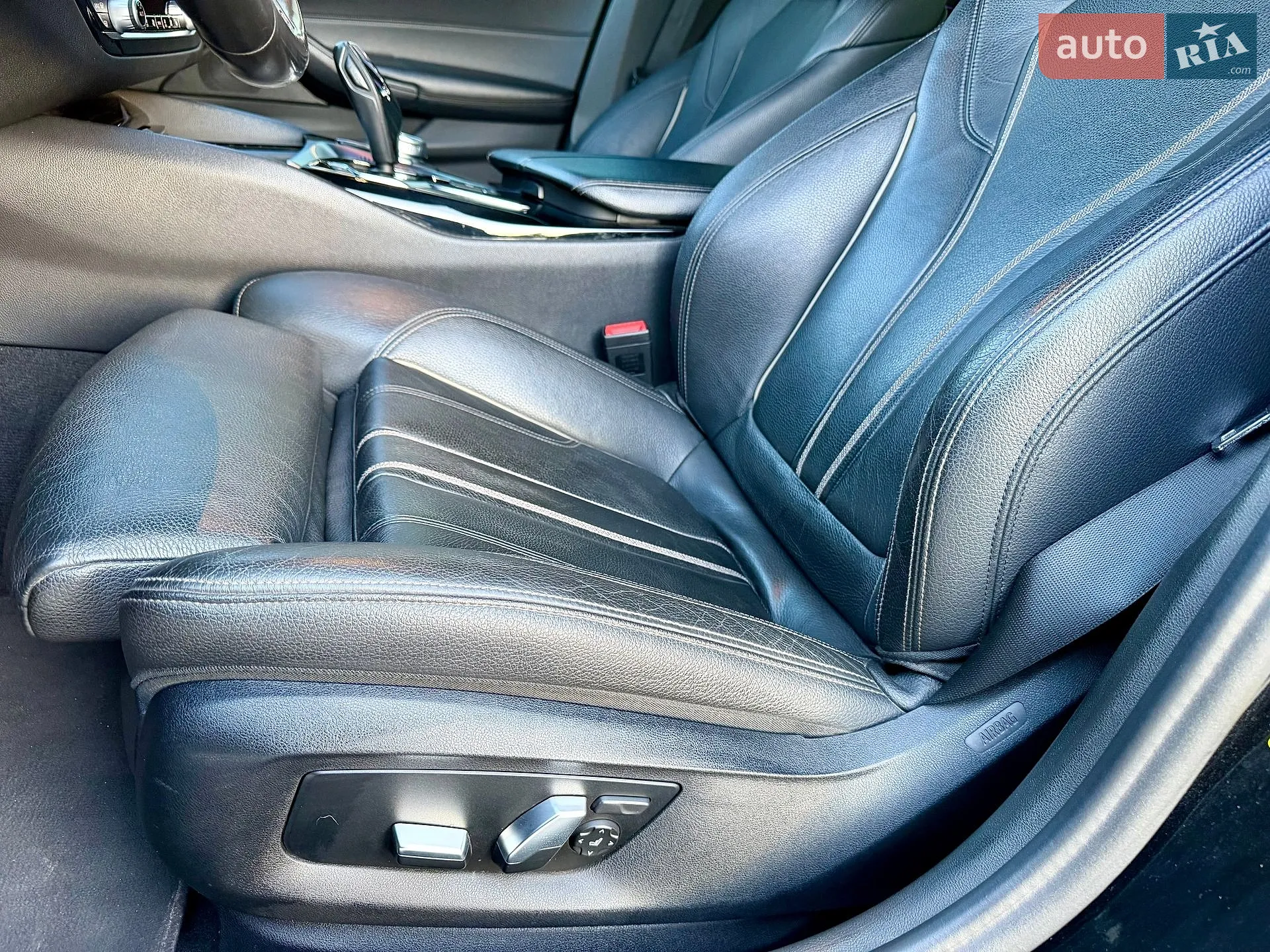 2017 BMW 5er - мініатюра 26