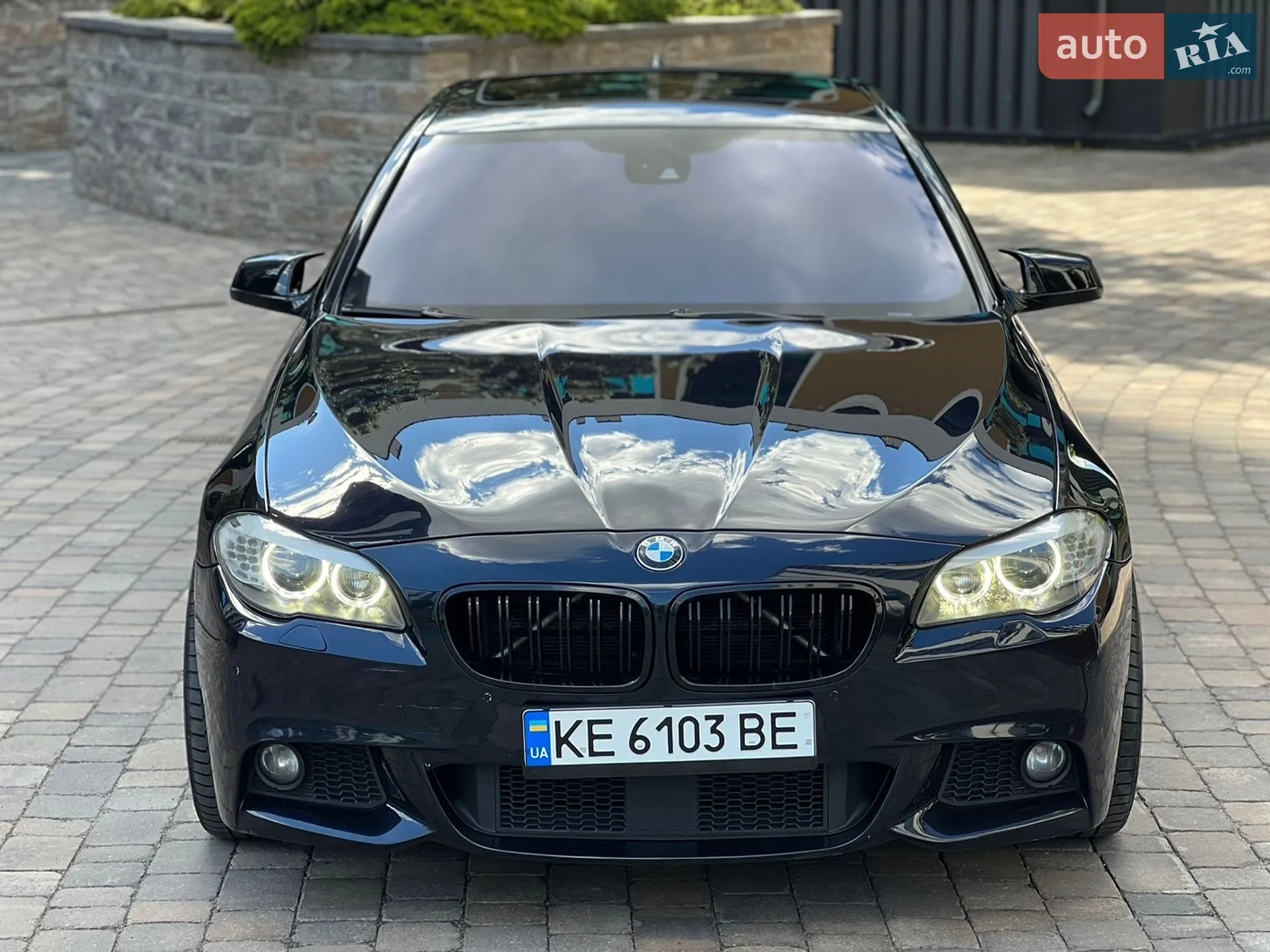 2012 BMW 5er - мініатюра 2