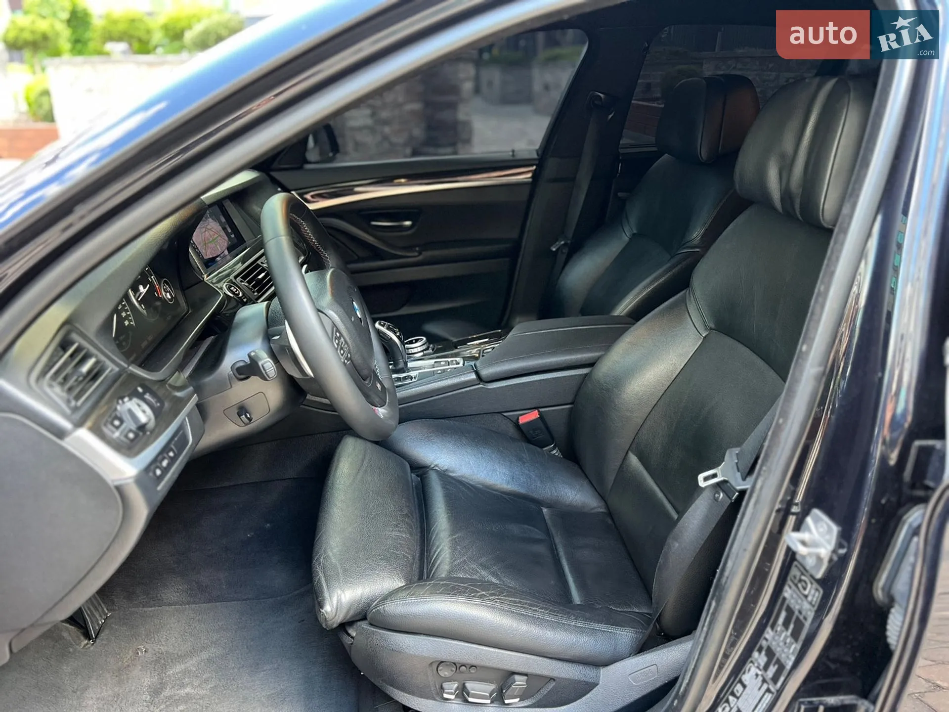 2012 BMW 5er - мініатюра 23