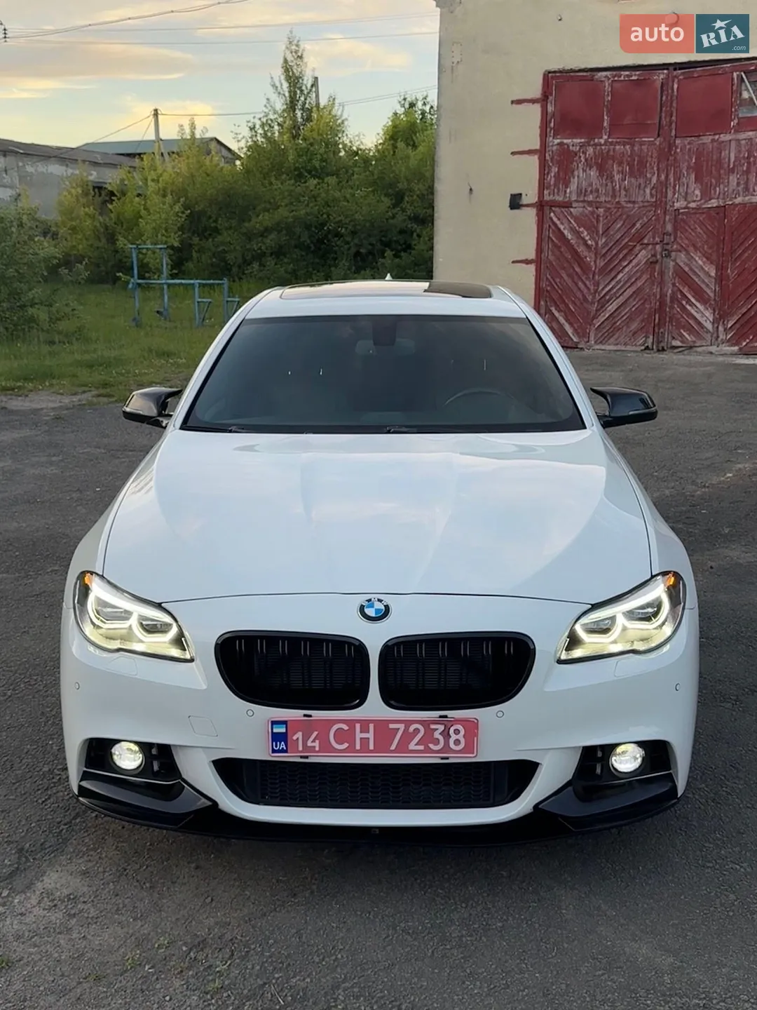 2014 BMW 5er - мініатюра 8