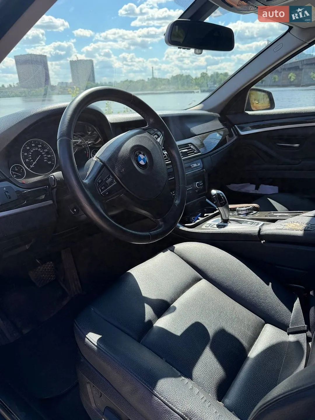 2013 BMW 5er - мініатюра 2