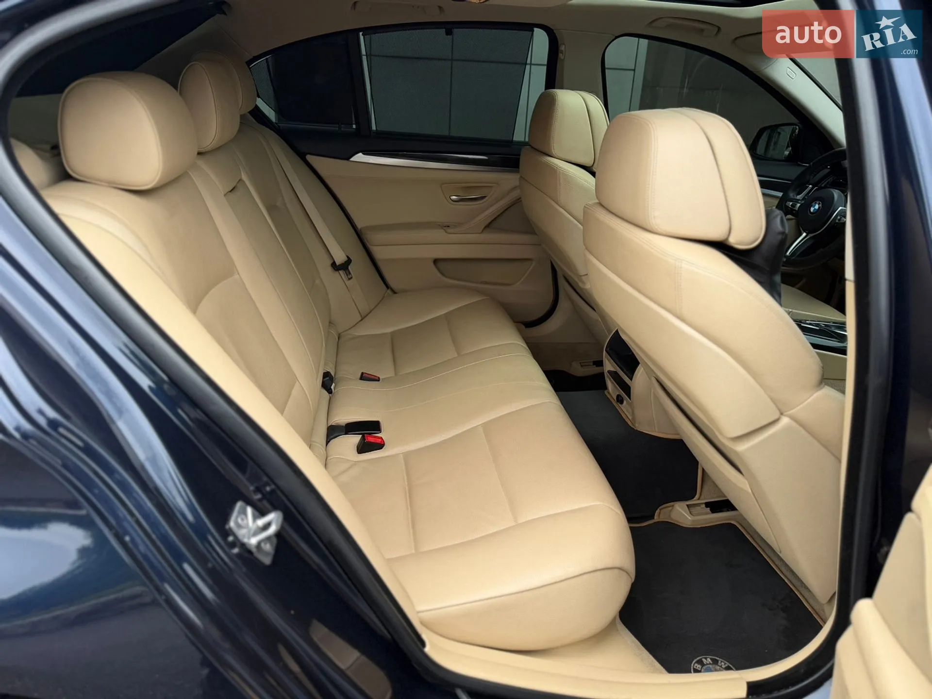 2011 BMW 5er - мініатюра 15