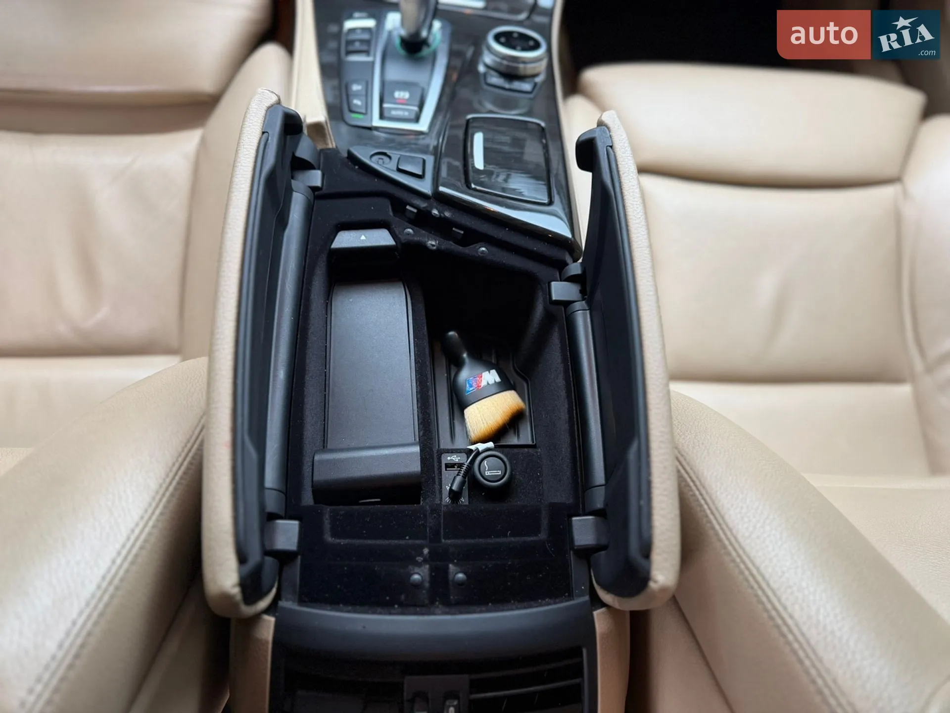 2011 BMW 5er - мініатюра 39