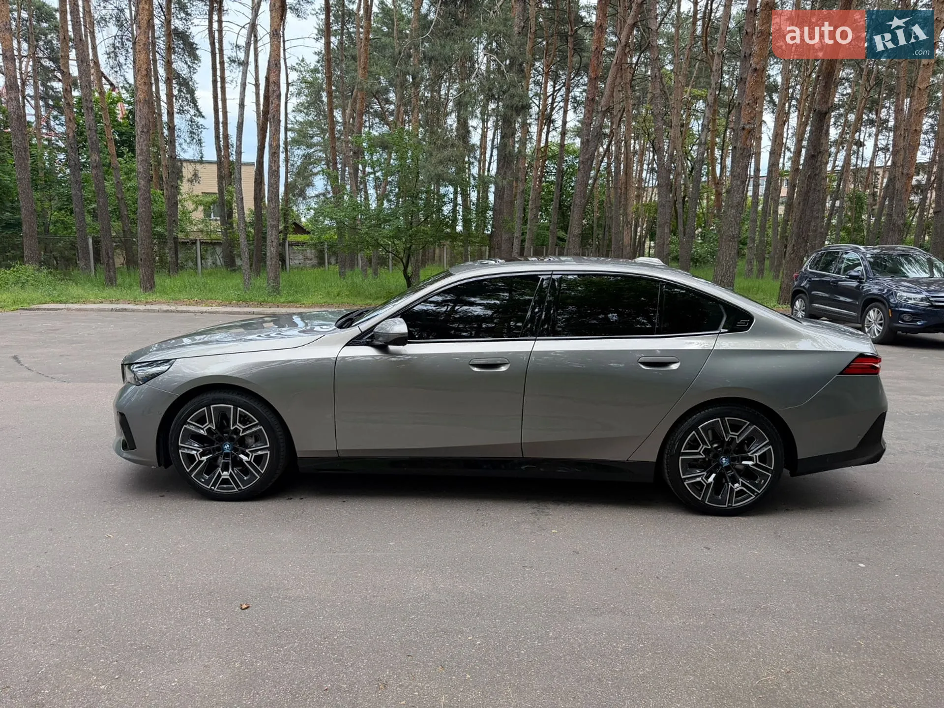 2023 BMW 5er - мініатюра 3
