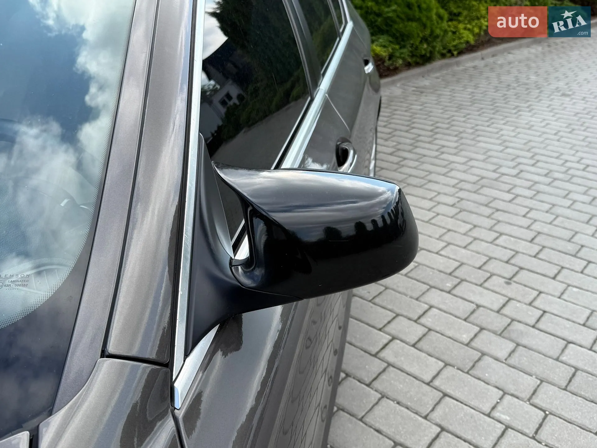 2010 BMW 5er - мініатюра 16