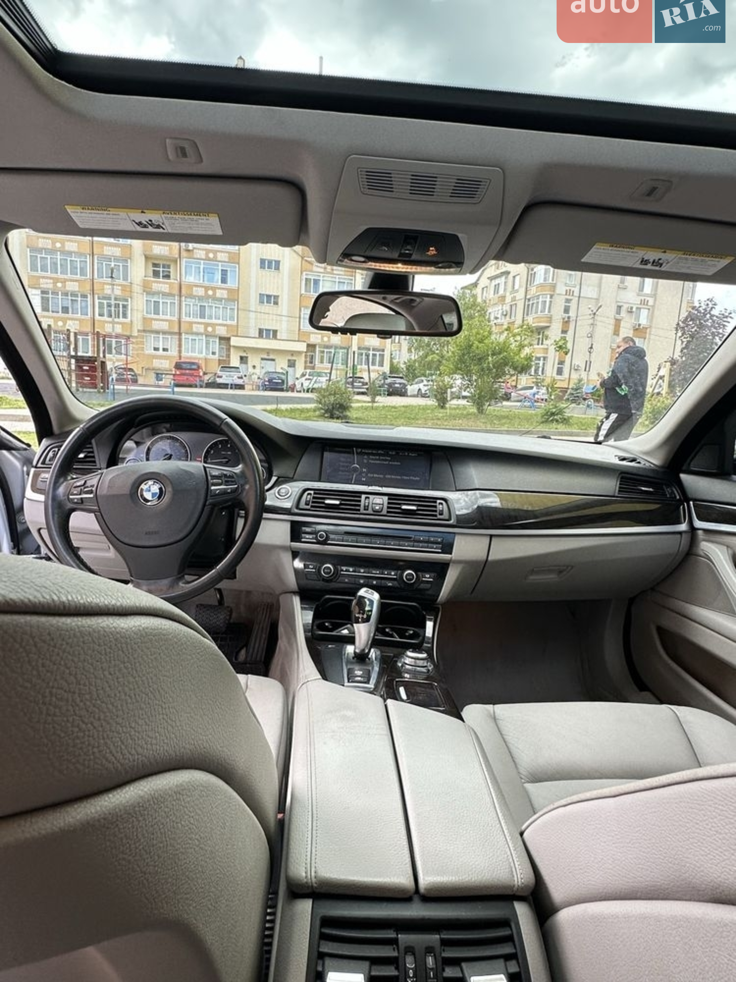2011 BMW 5er - мініатюра 11