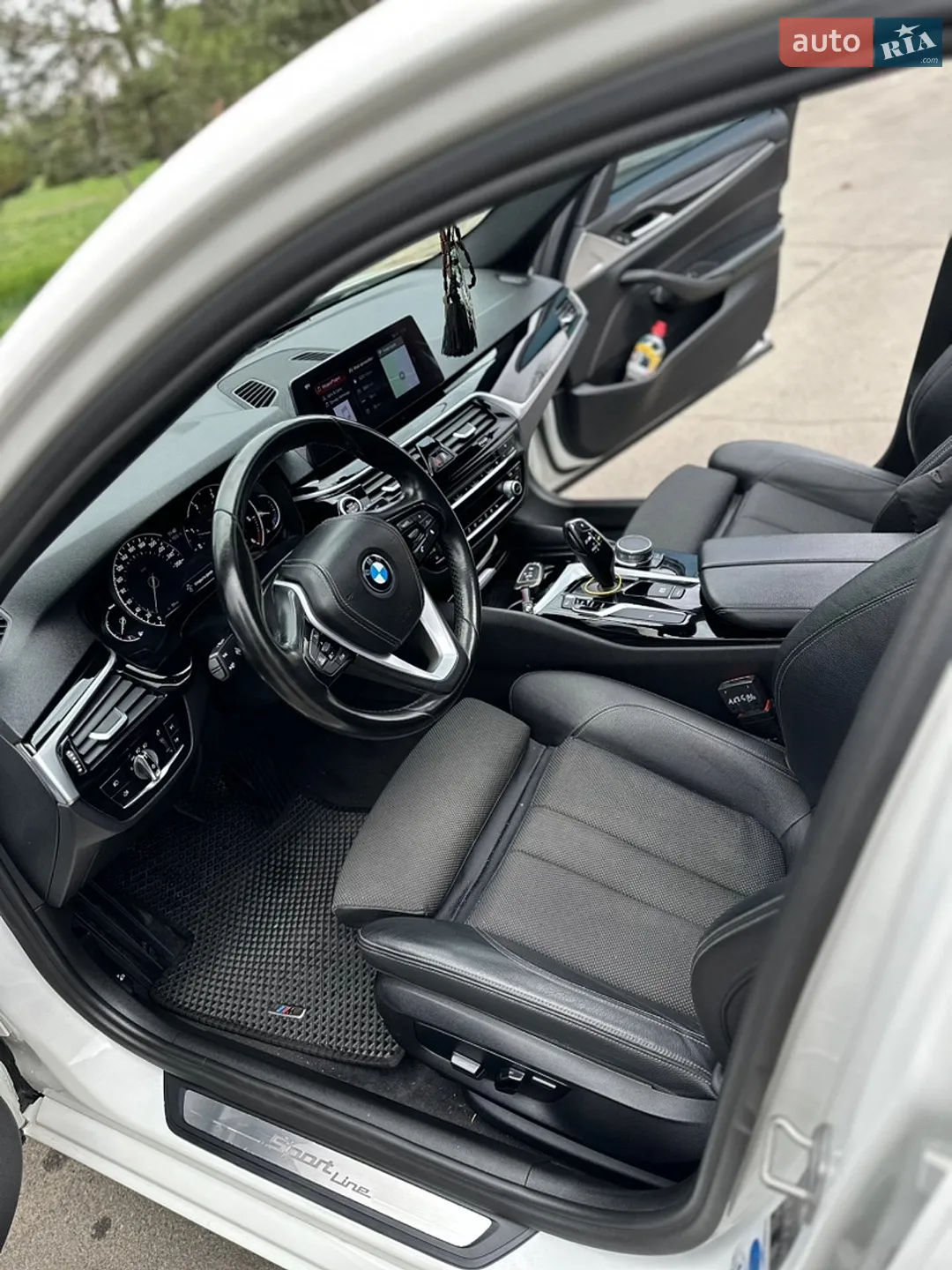2017 BMW 5er - мініатюра 10