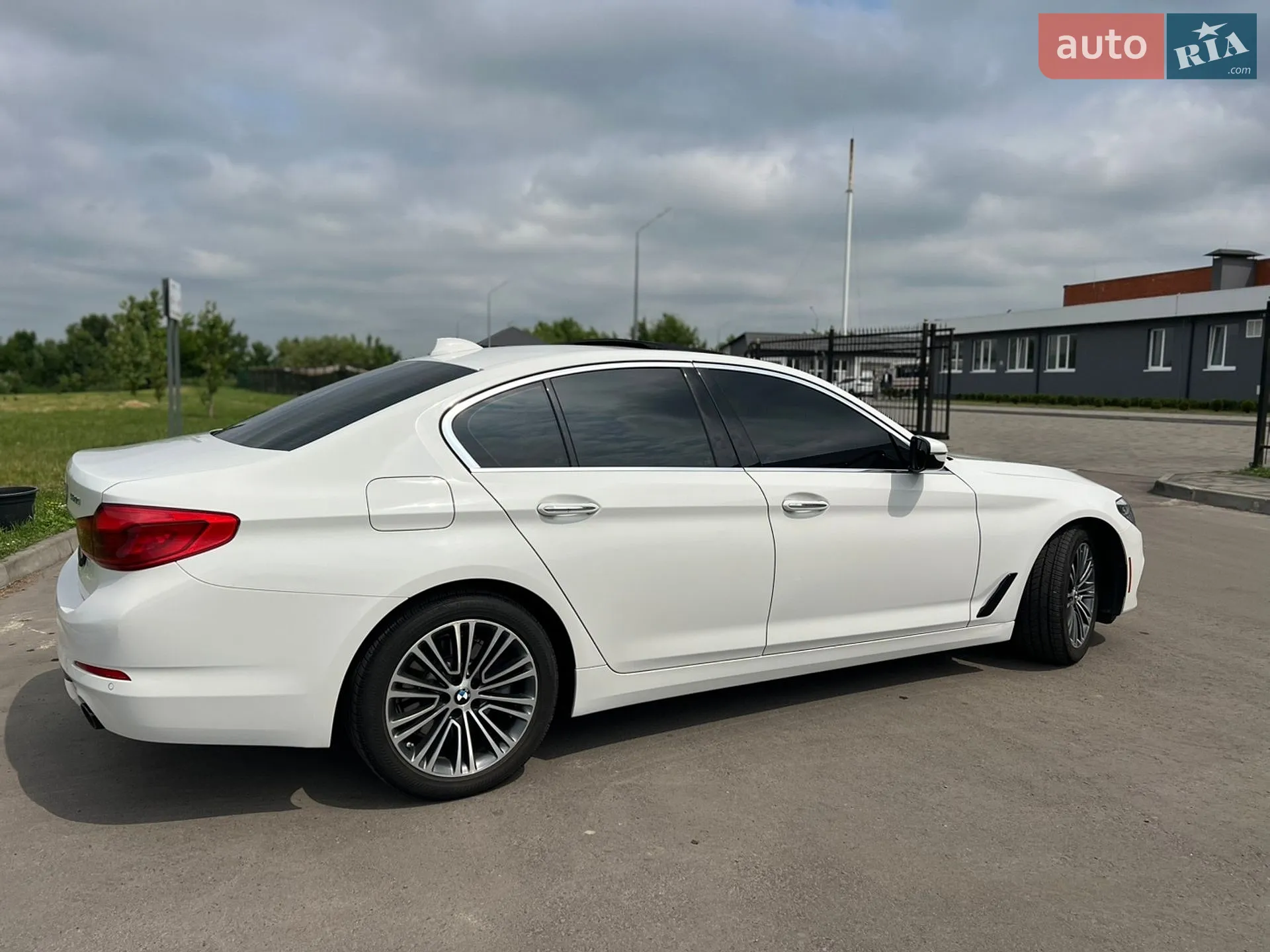 2017 BMW 5er - мініатюра 7