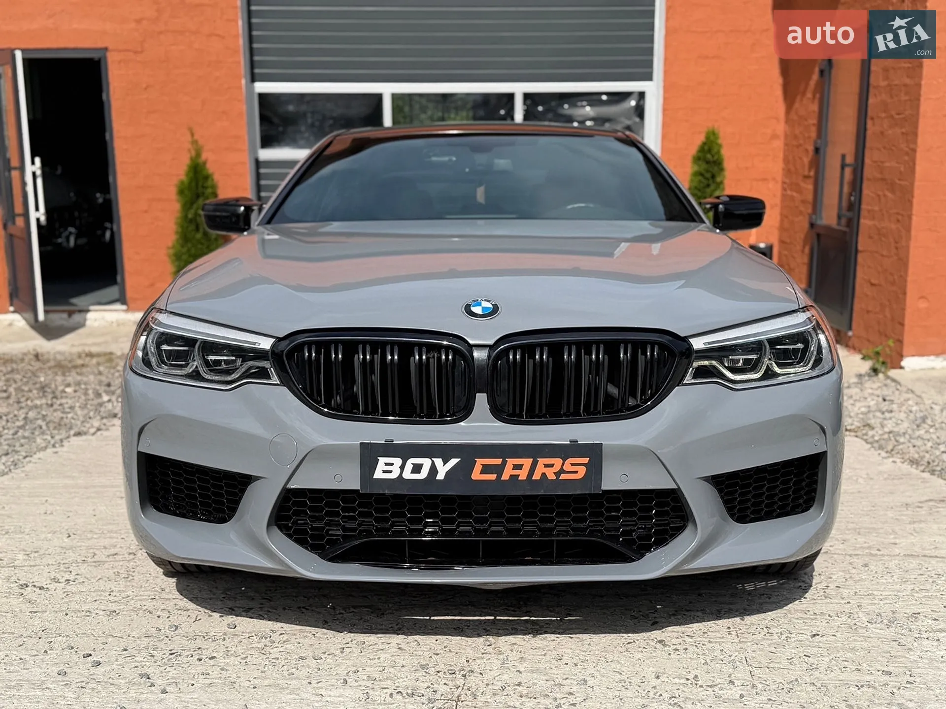 2017 BMW 5er - мініатюра 2