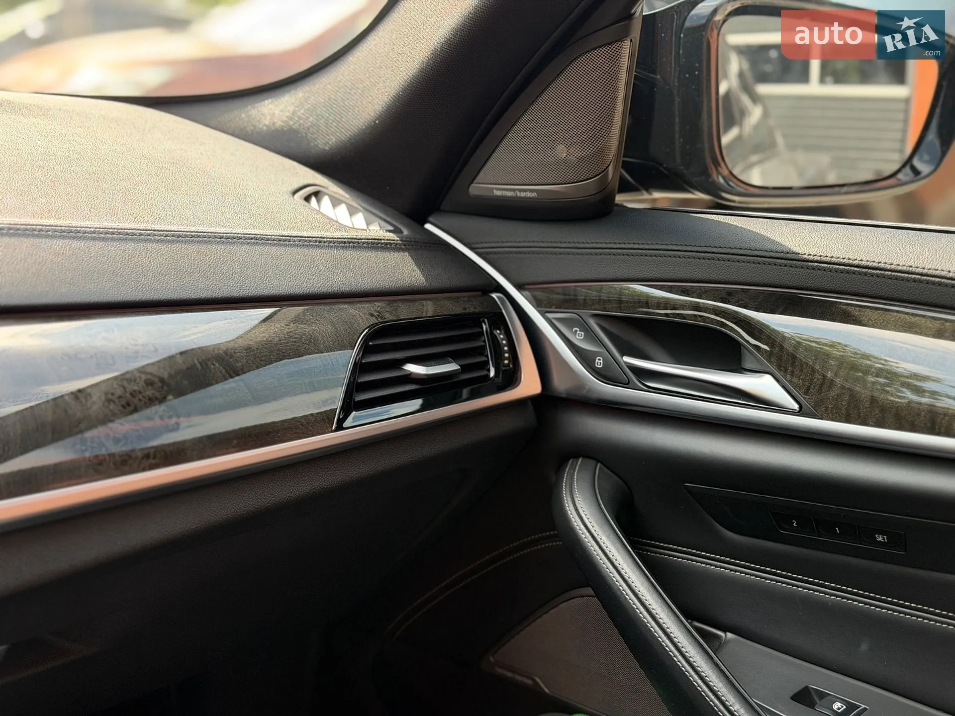 2017 BMW 5er - мініатюра 12