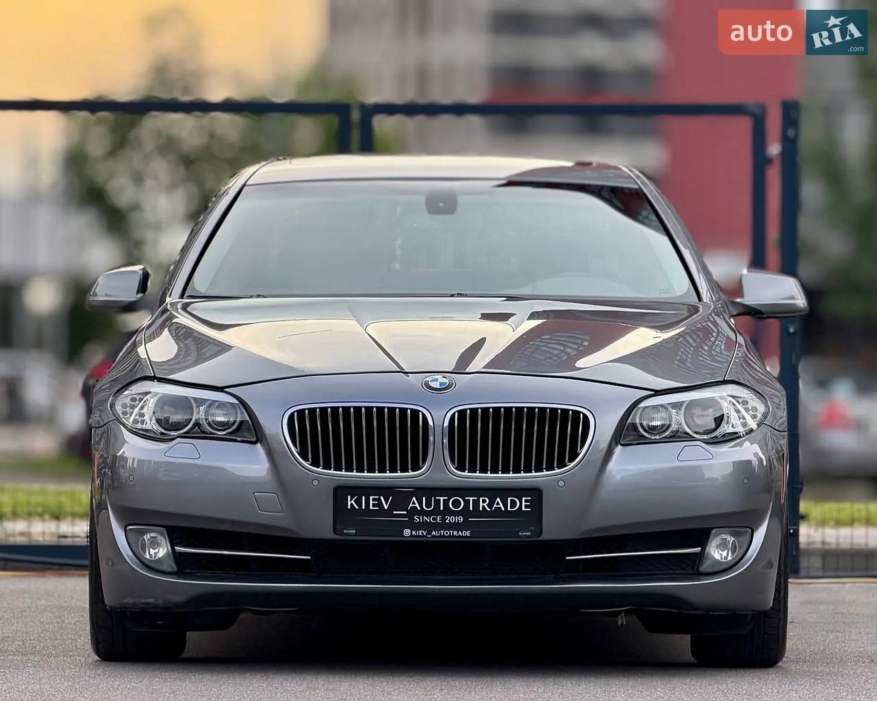 2011 BMW 5er - мініатюра 4