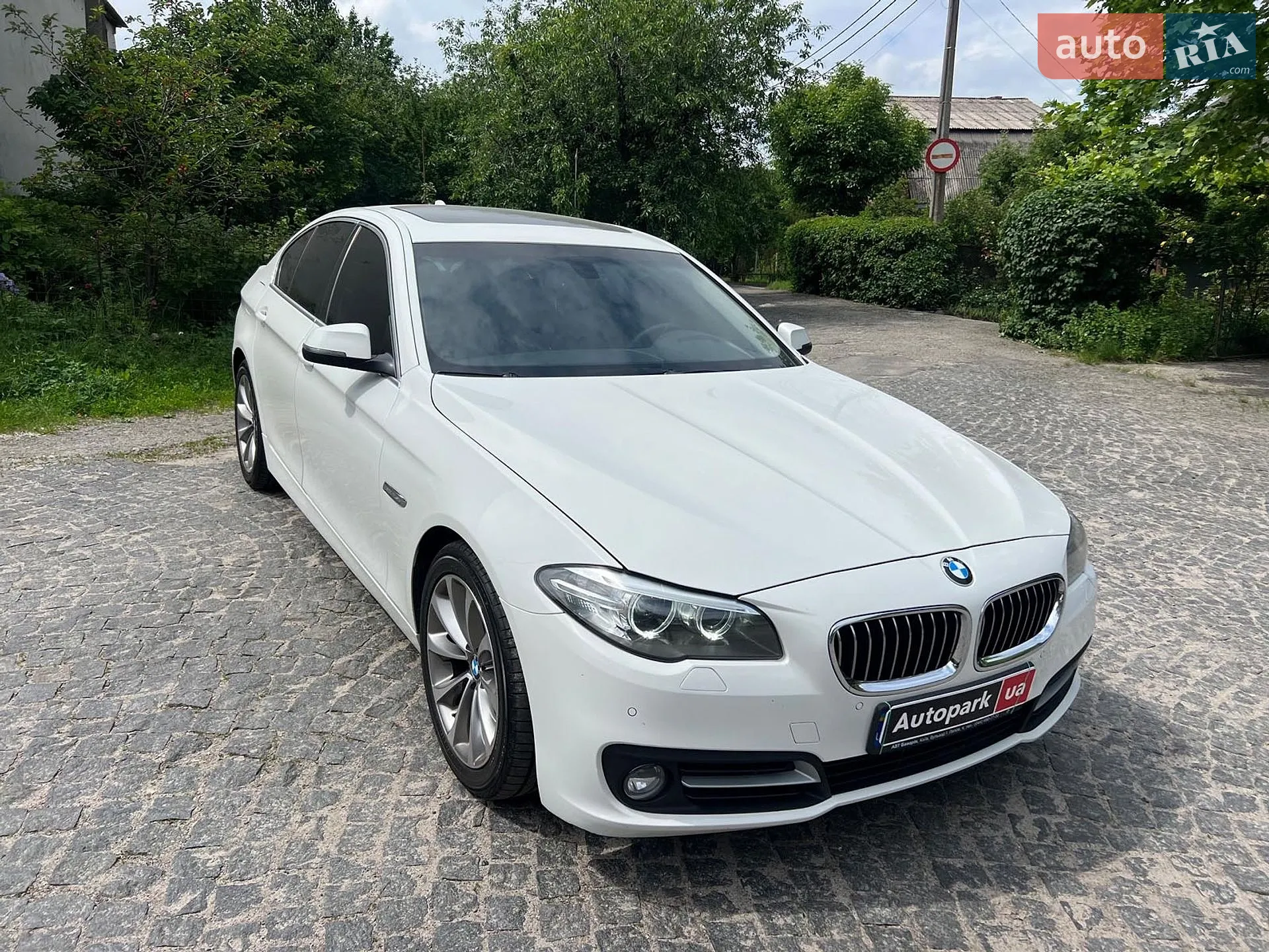 2015 BMW 5er - мініатюра 3