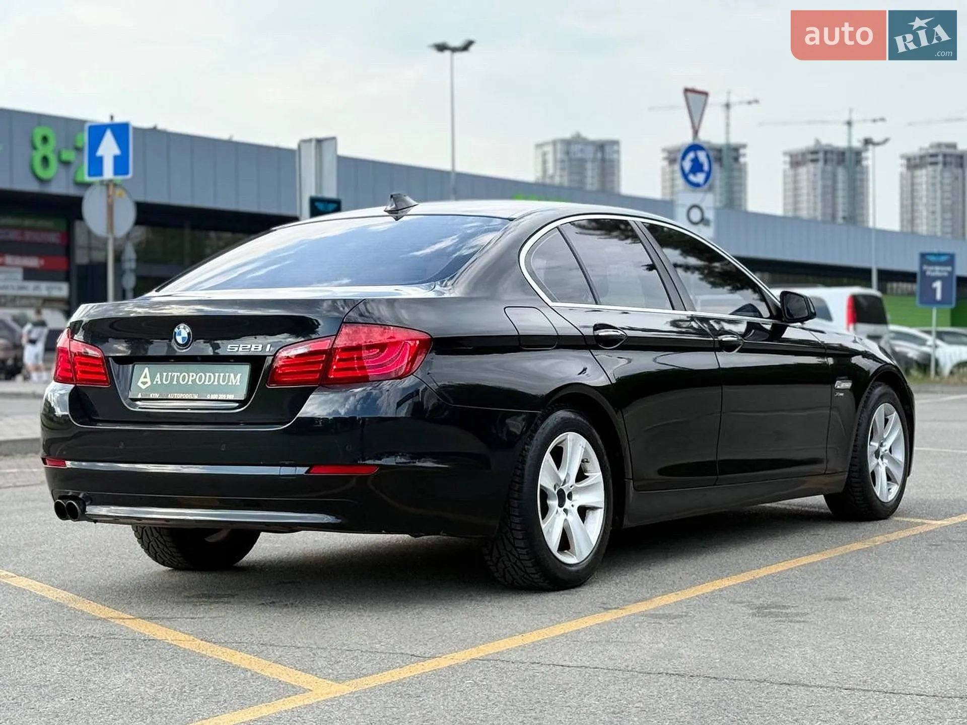 2011 BMW 5er - мініатюра 7