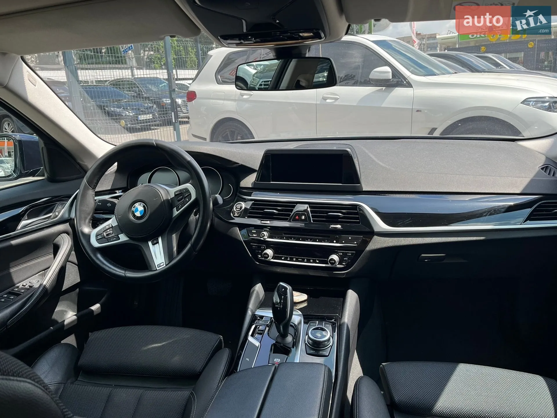 2017 BMW 5er - мініатюра 16