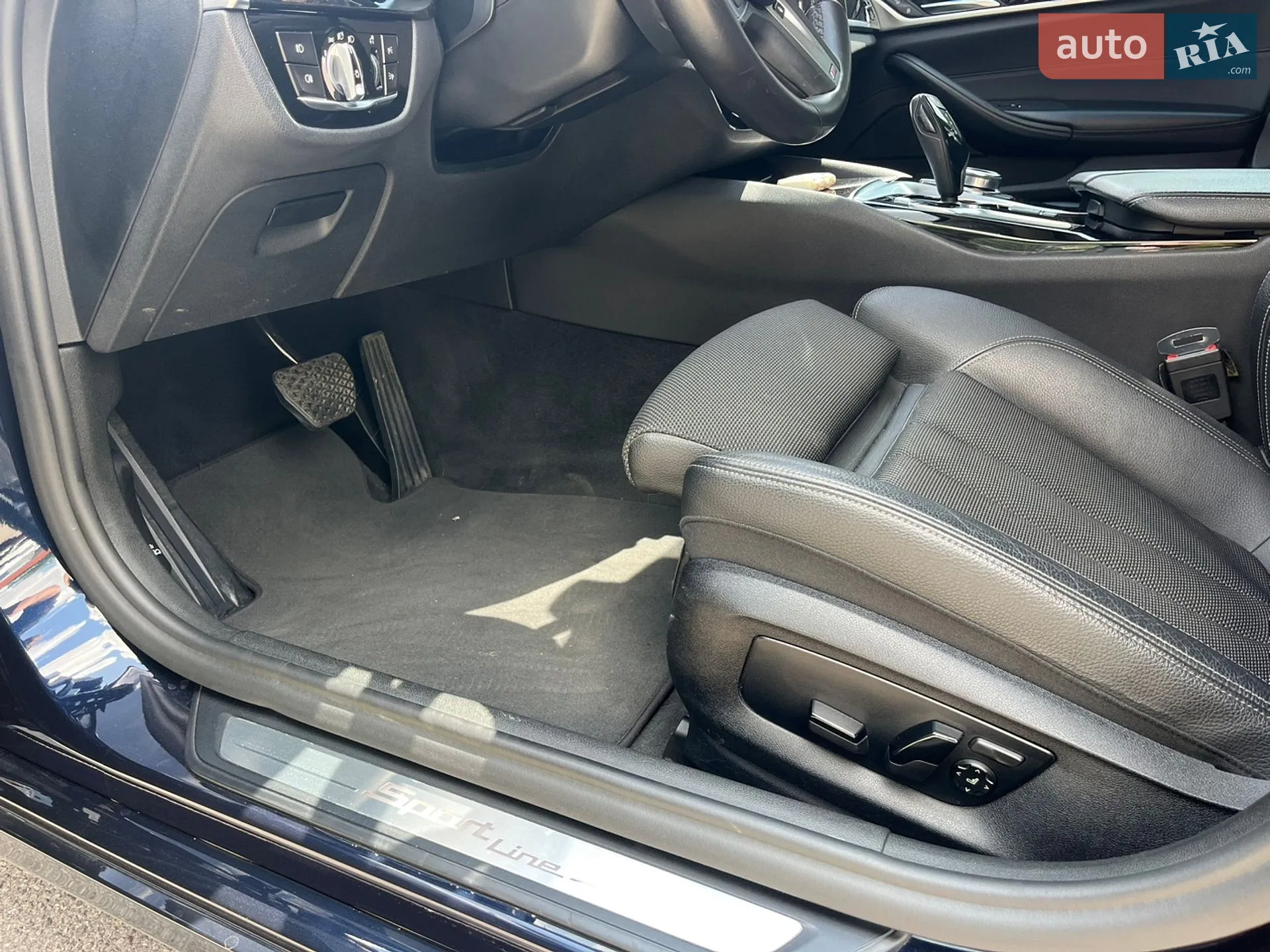 2017 BMW 5er - мініатюра 19