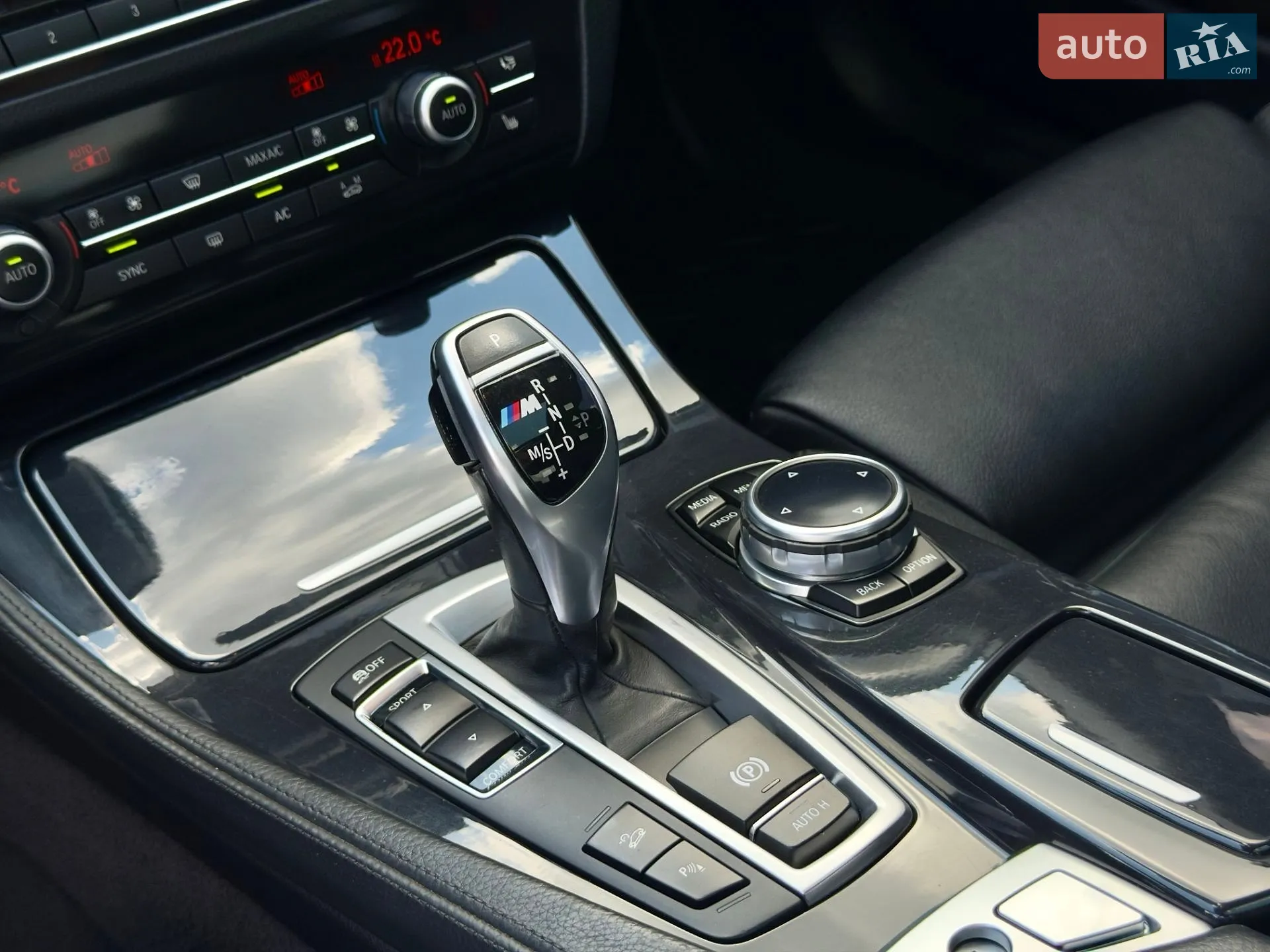 2013 BMW 5er - мініатюра 30