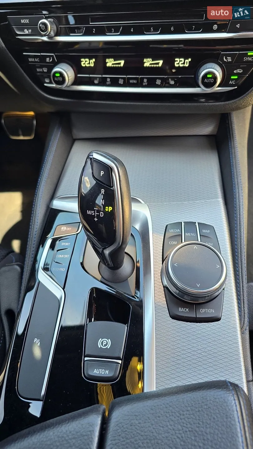 2017 BMW 5er - мініатюра 12
