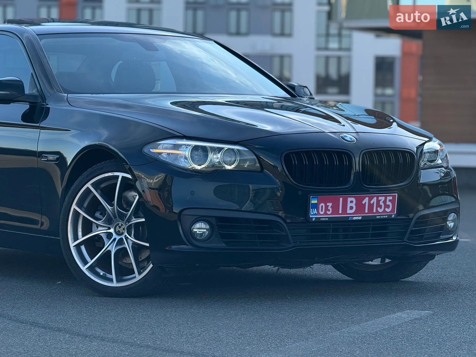 2014 BMW 5er - мініатюра 2