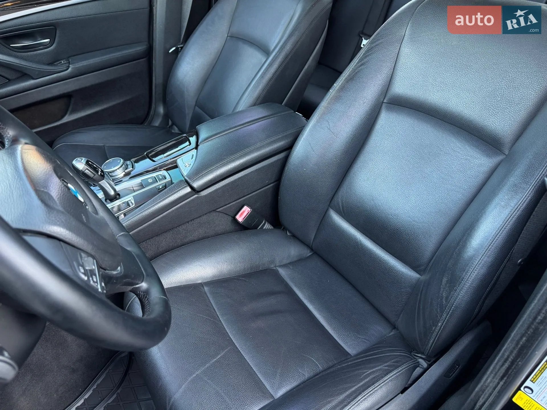 2014 BMW 5er - мініатюра 21