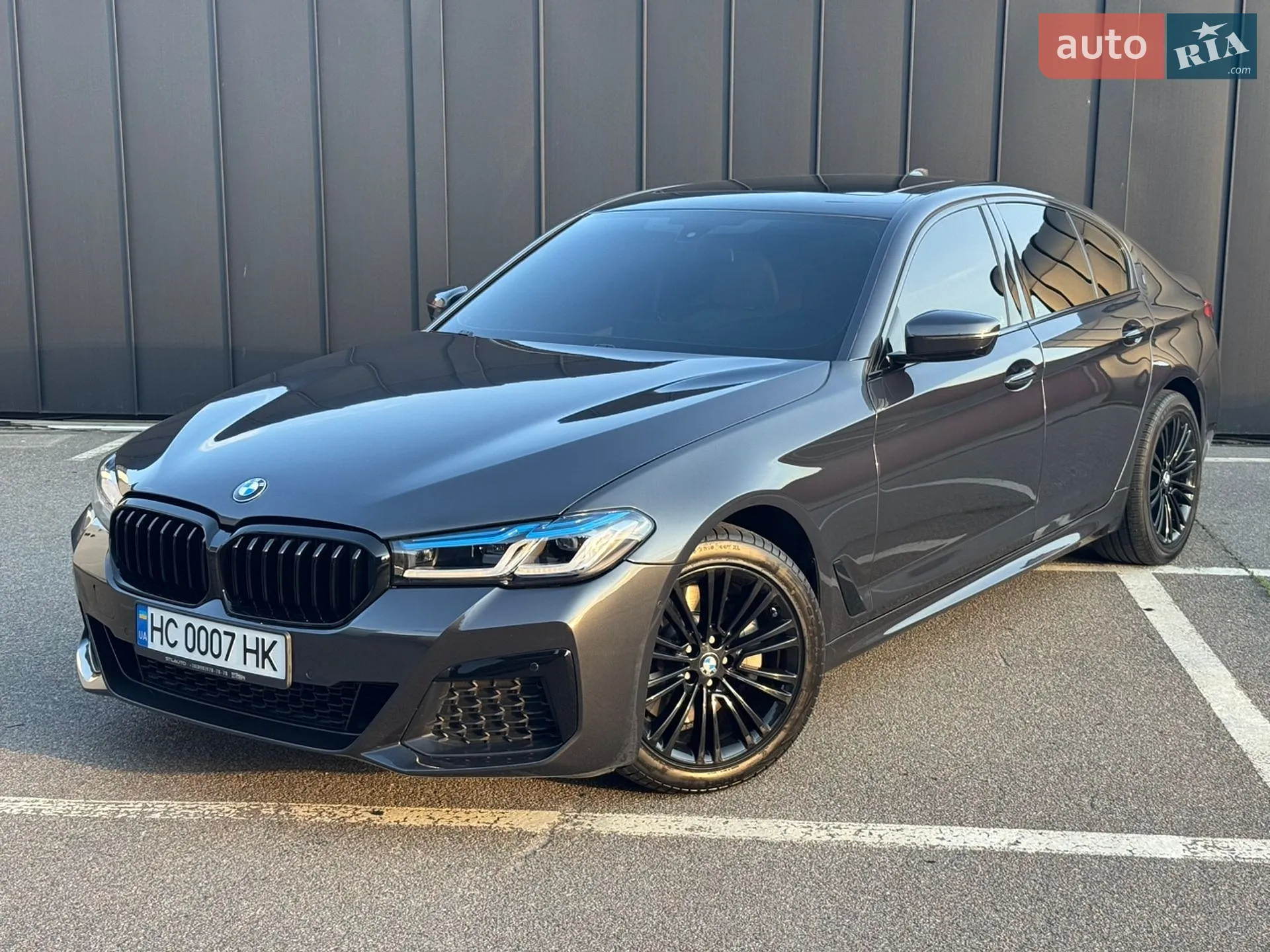 2017 BMW 5er - фото 1